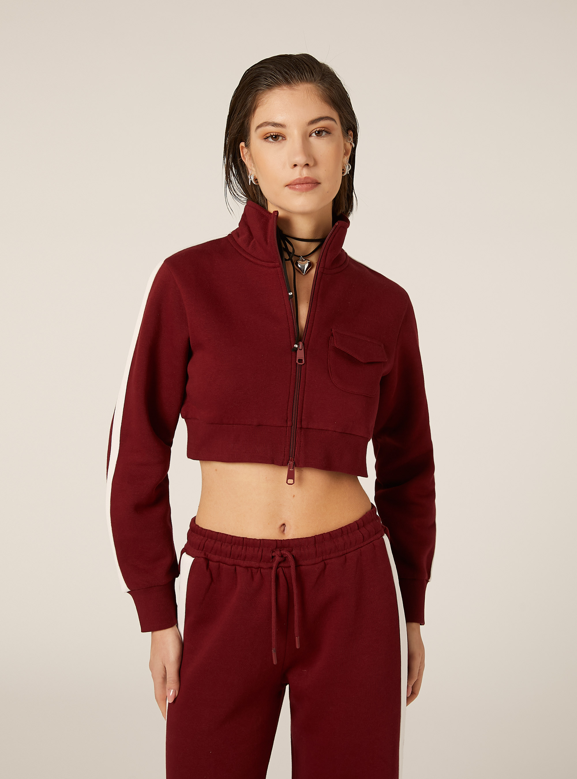 Felpa cropped zip con bande laterali, BO1 BORDEAUX DARK