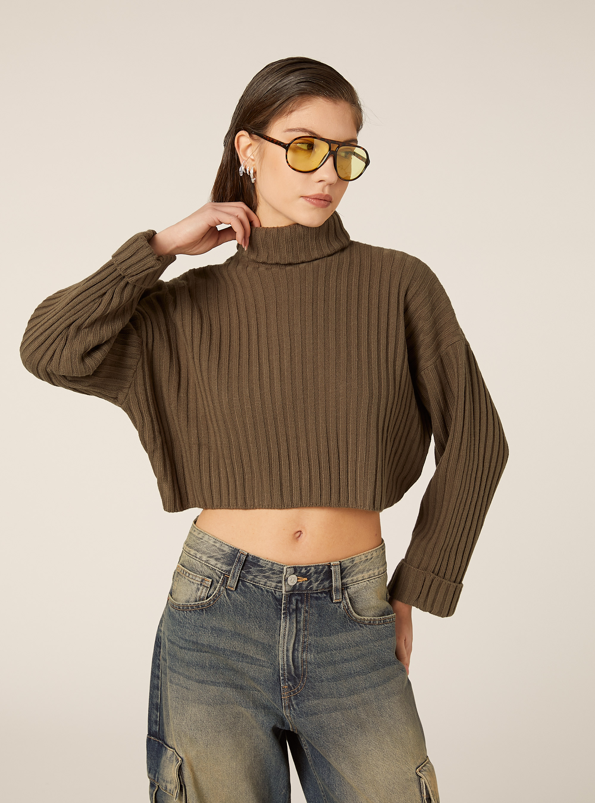 Cropped high-neck pullover, KY2 KAKY MEDIUM