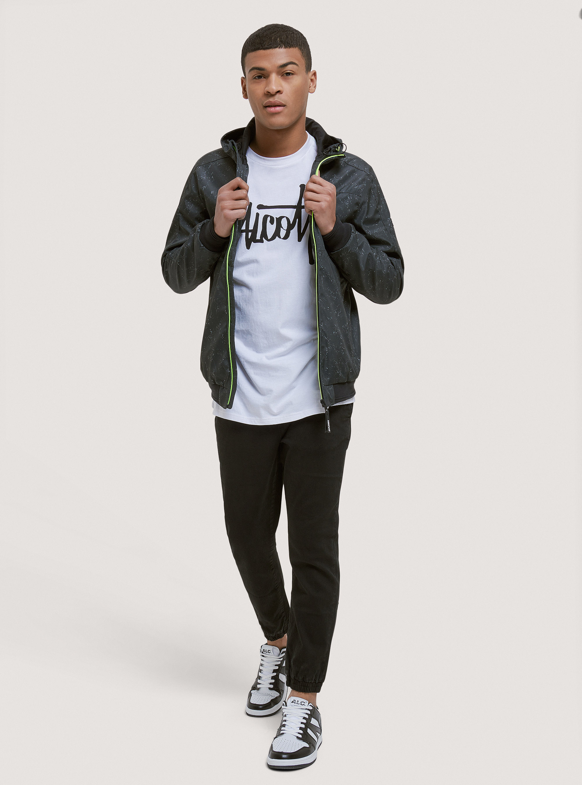 windproof bomber jacket