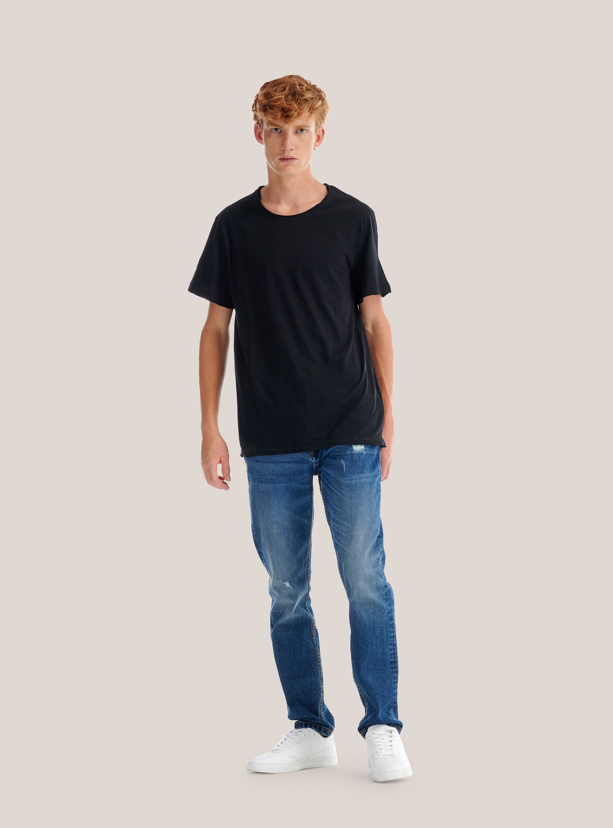 T-Shirt aus combed Baumwolle, C101 BLACK