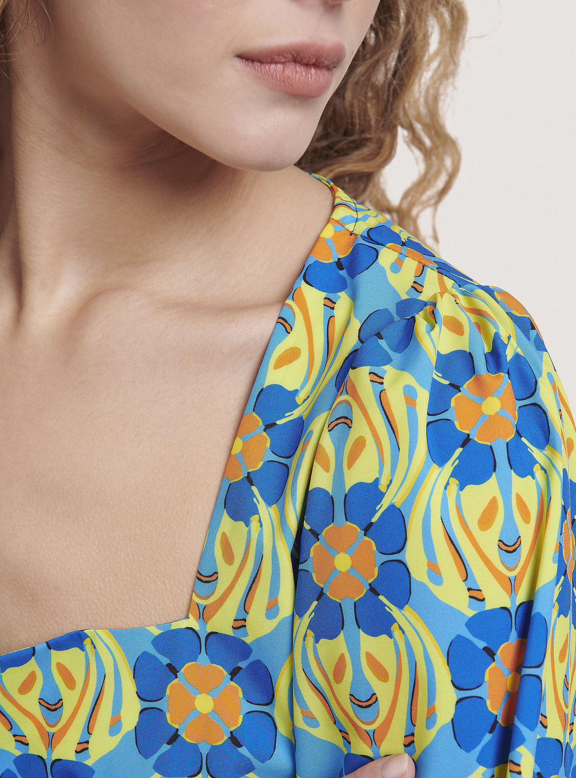 Dress with floral print and waistband, C0299 AZZURRE