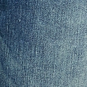 D004 MEDIUM LIGHT BLUE