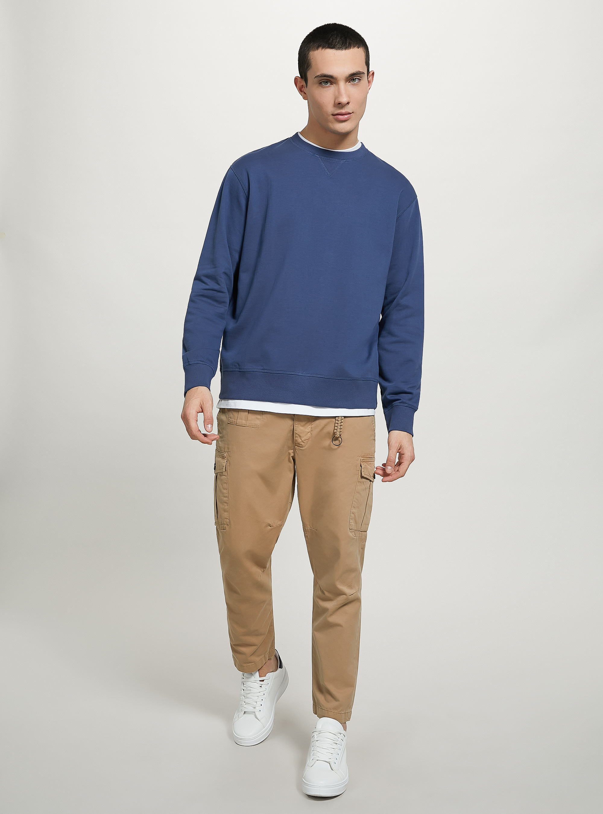 Plain-coloured crew-neck sweatshirt, BL2 BLUE MEDIUM