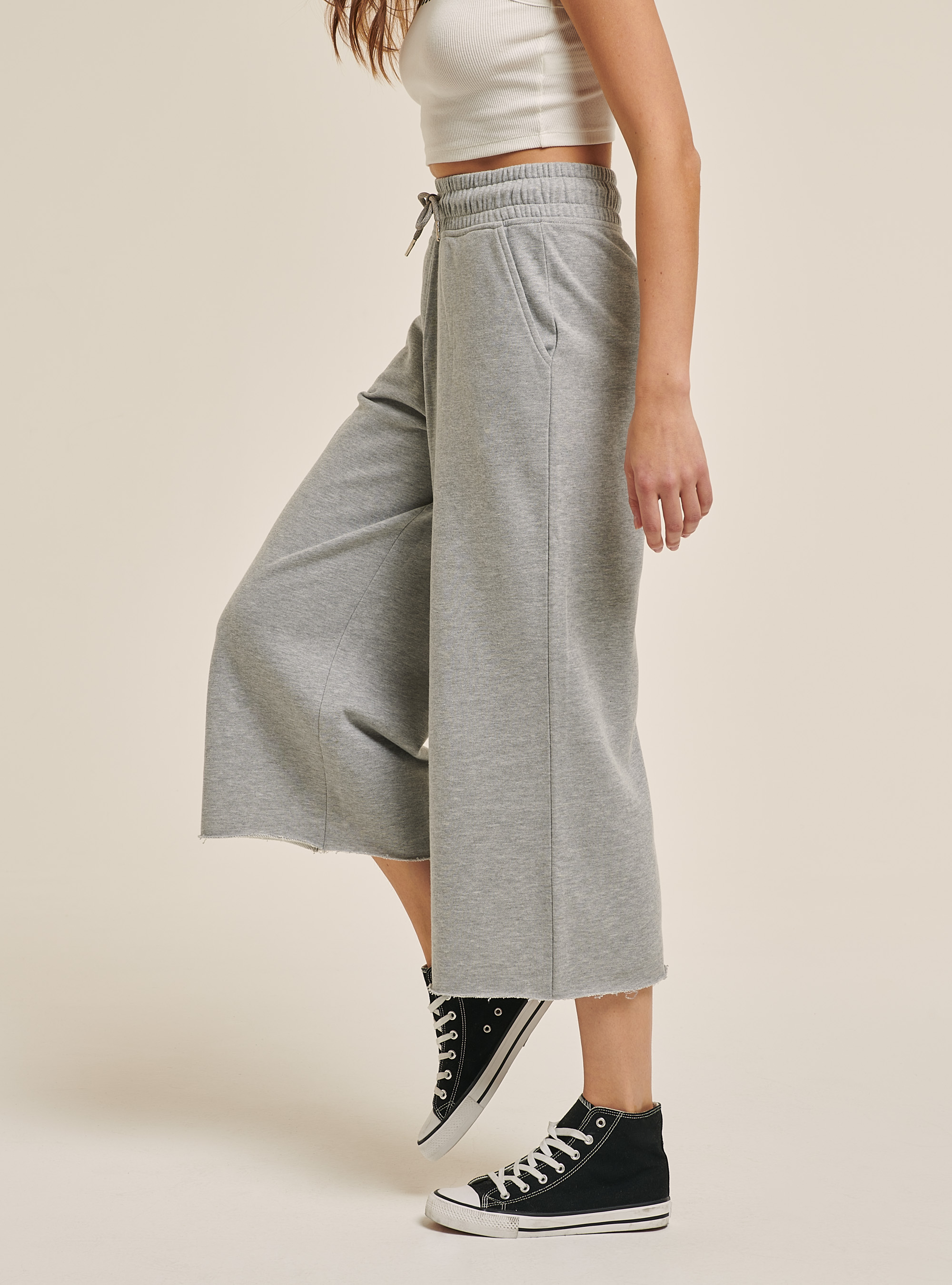 Pantalons courts en molleton avec ceinture &eacute;lastique, C143 LIGHT GREY M