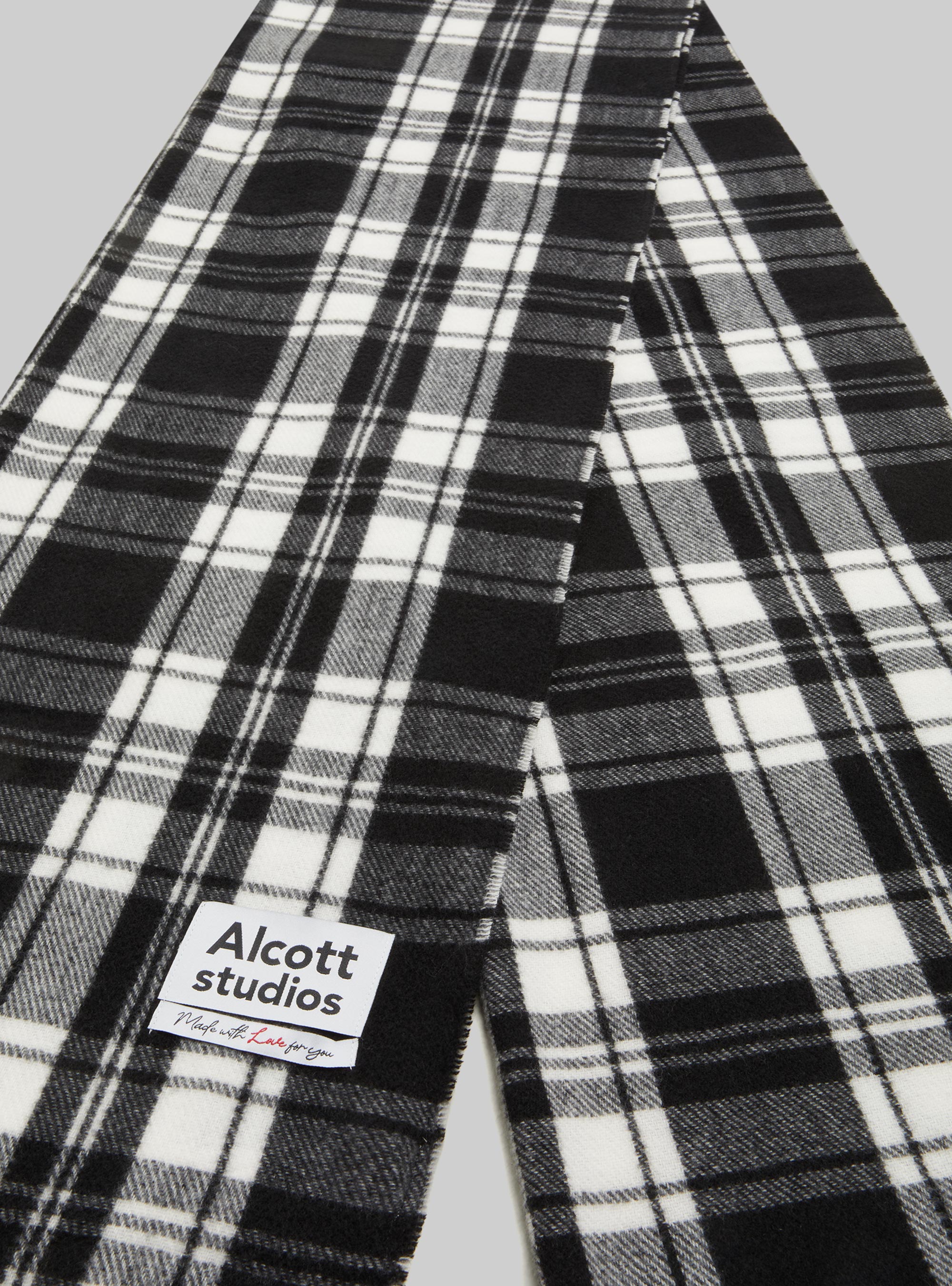 Sciarpa check con frange, BK1 BLACK