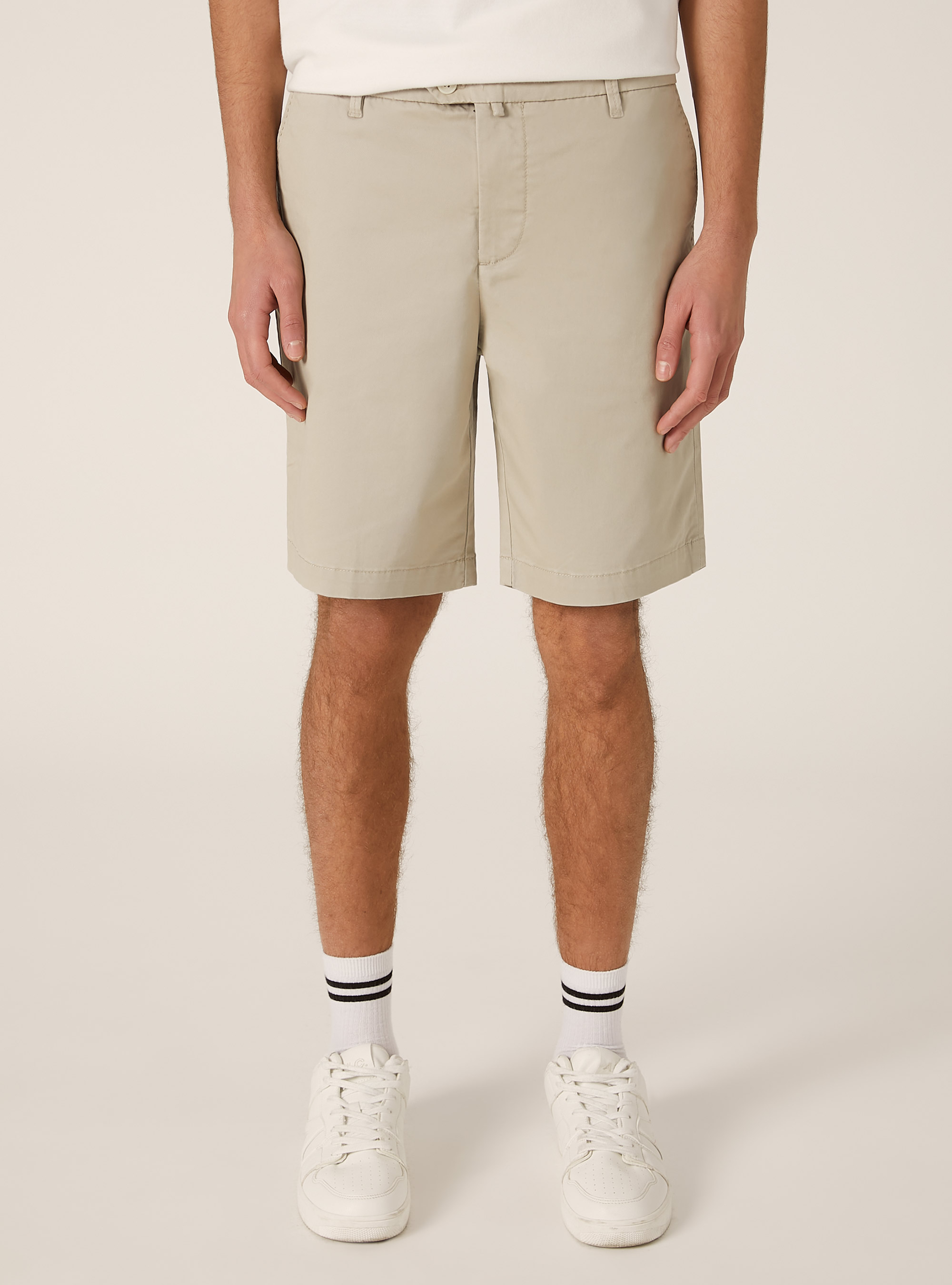 Stretch-Bermudashorts aus Baumwollköper, BG2 BEIGE MEDIUM
