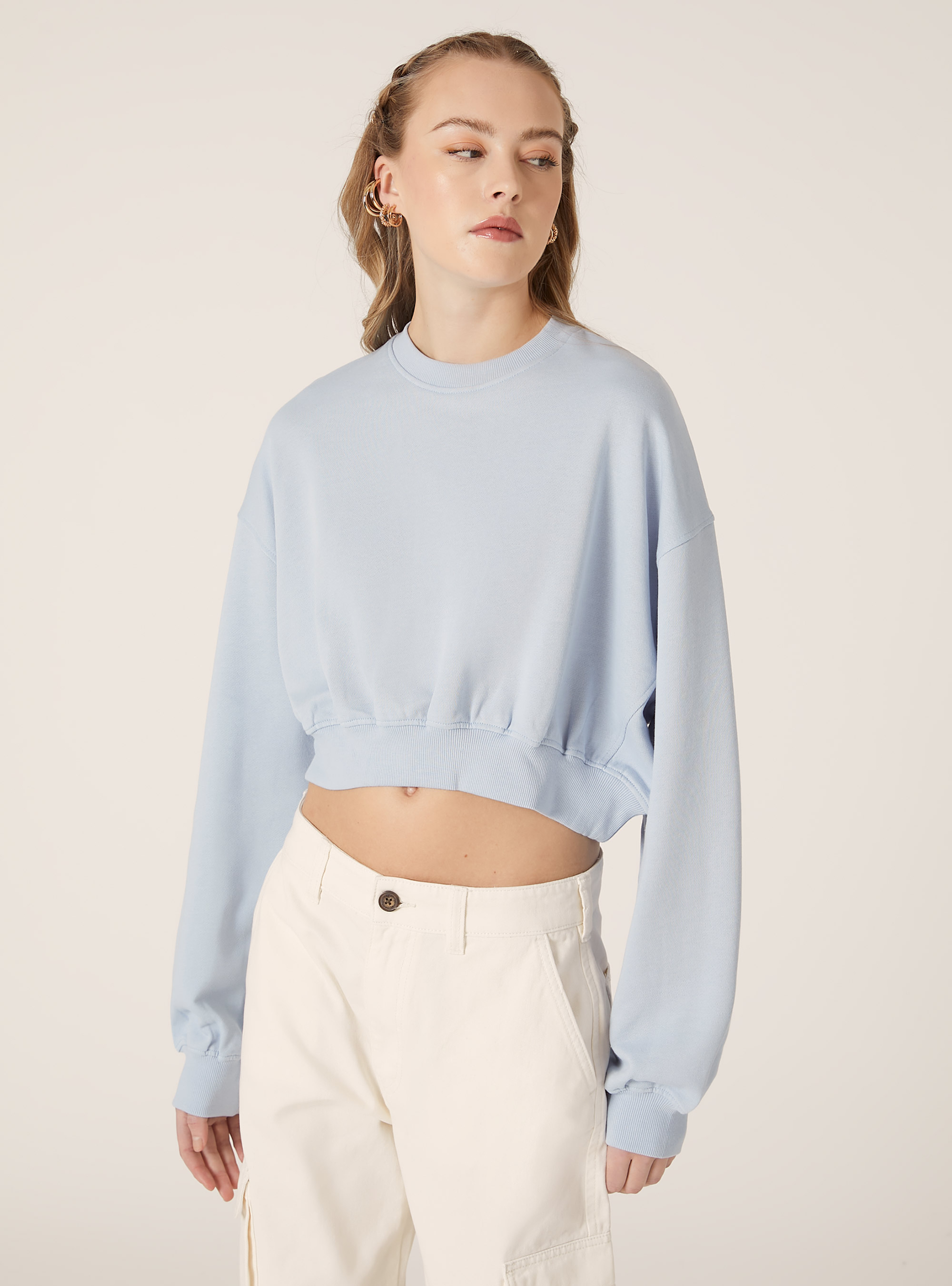 Sweatshirt mit Rundhalsausschnitt, IN3 INDIGO LIGHT