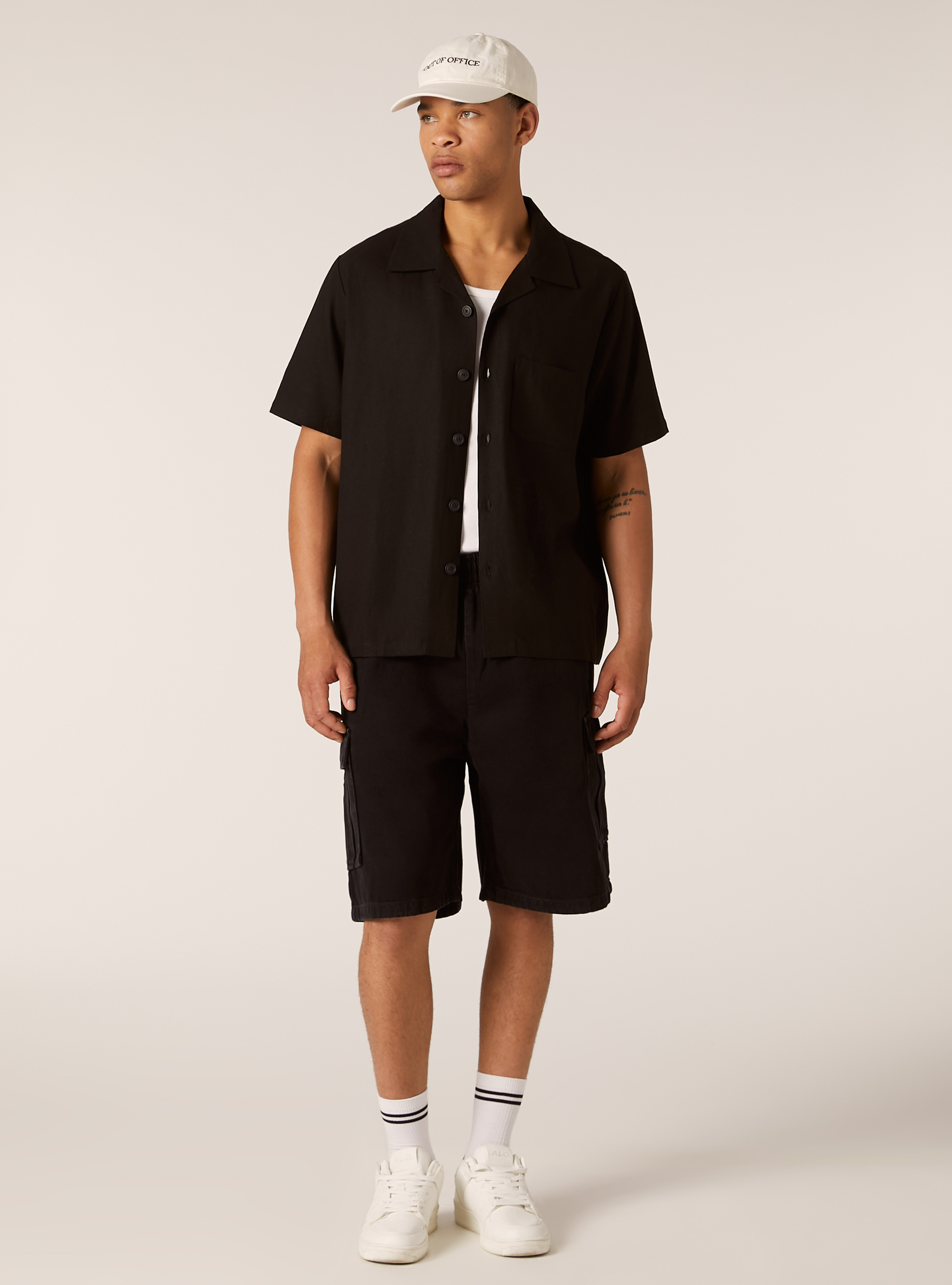 Linen blend shirt with breast pocket, BK1 BLACK