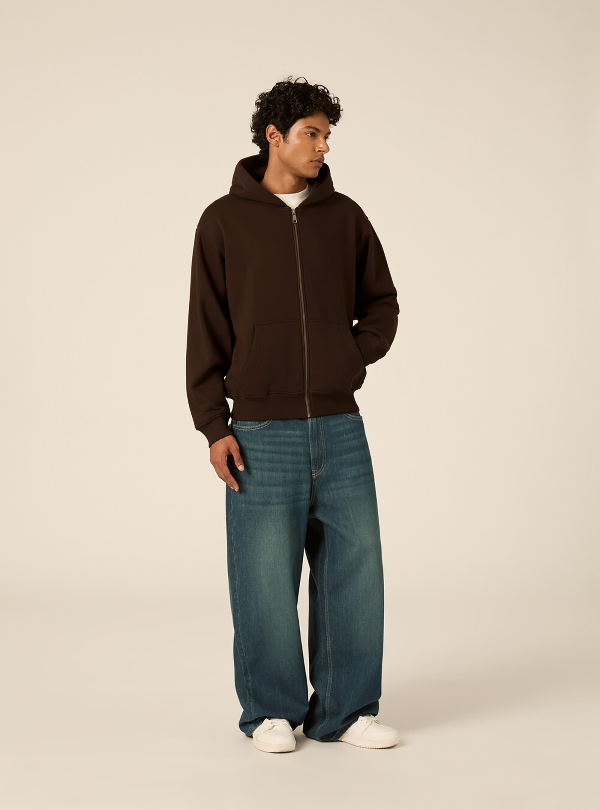 Sudadera con capucha y cremallera corte boxy, BR1 BROWN DARK