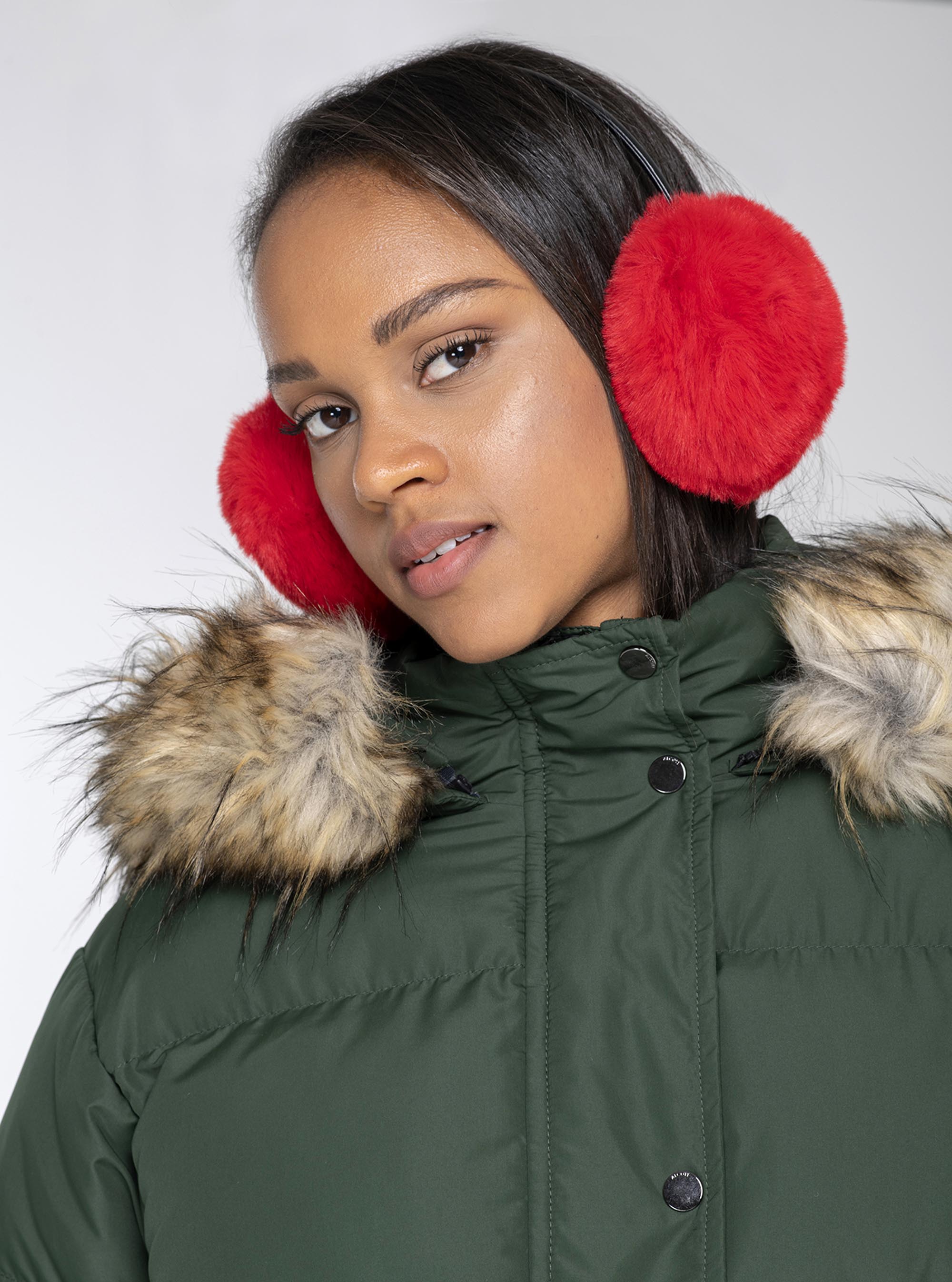 Paraorecchi in finta pelliccia, RED