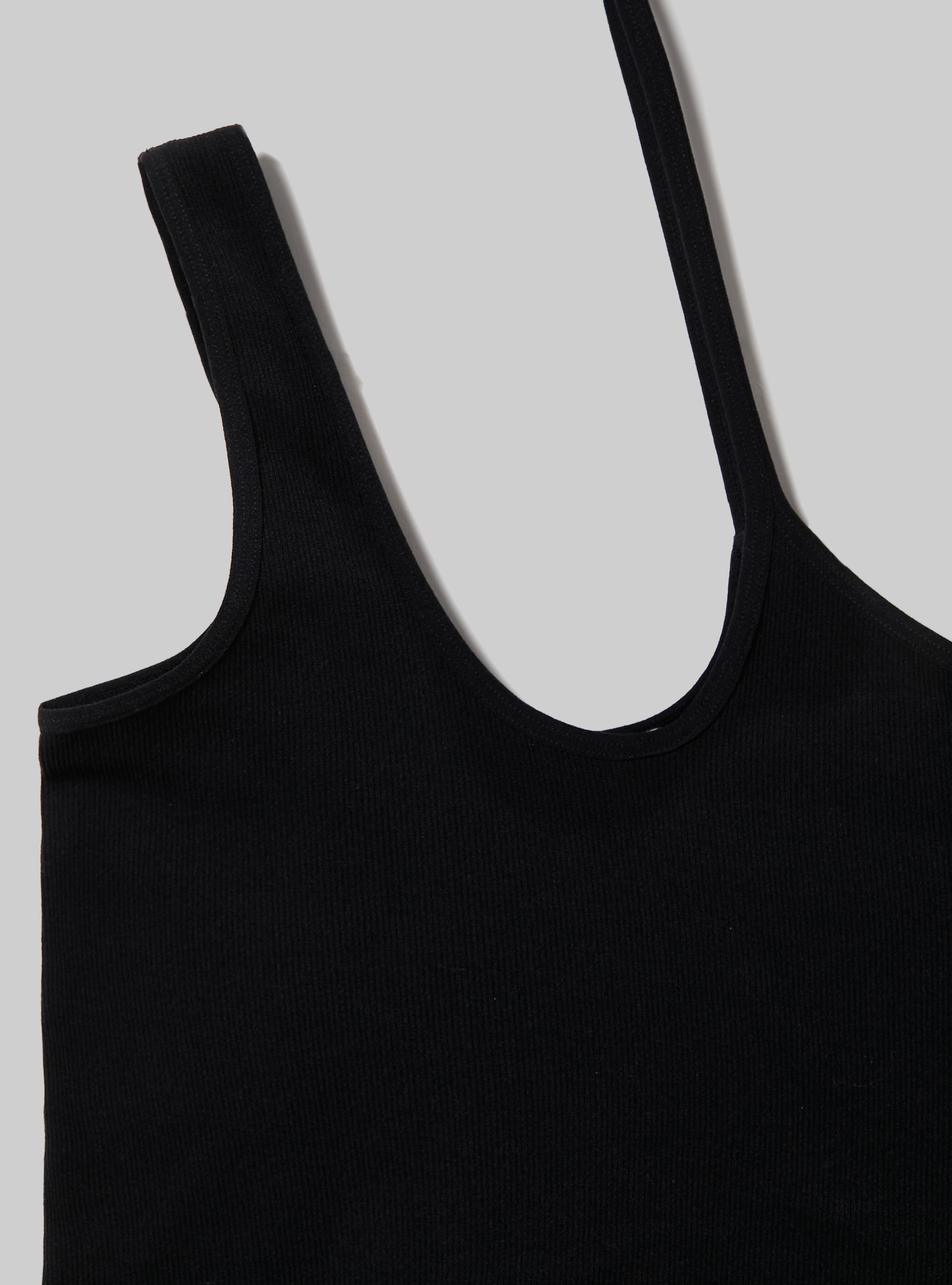 Asymmetrical cropped top, BK1 BLACK