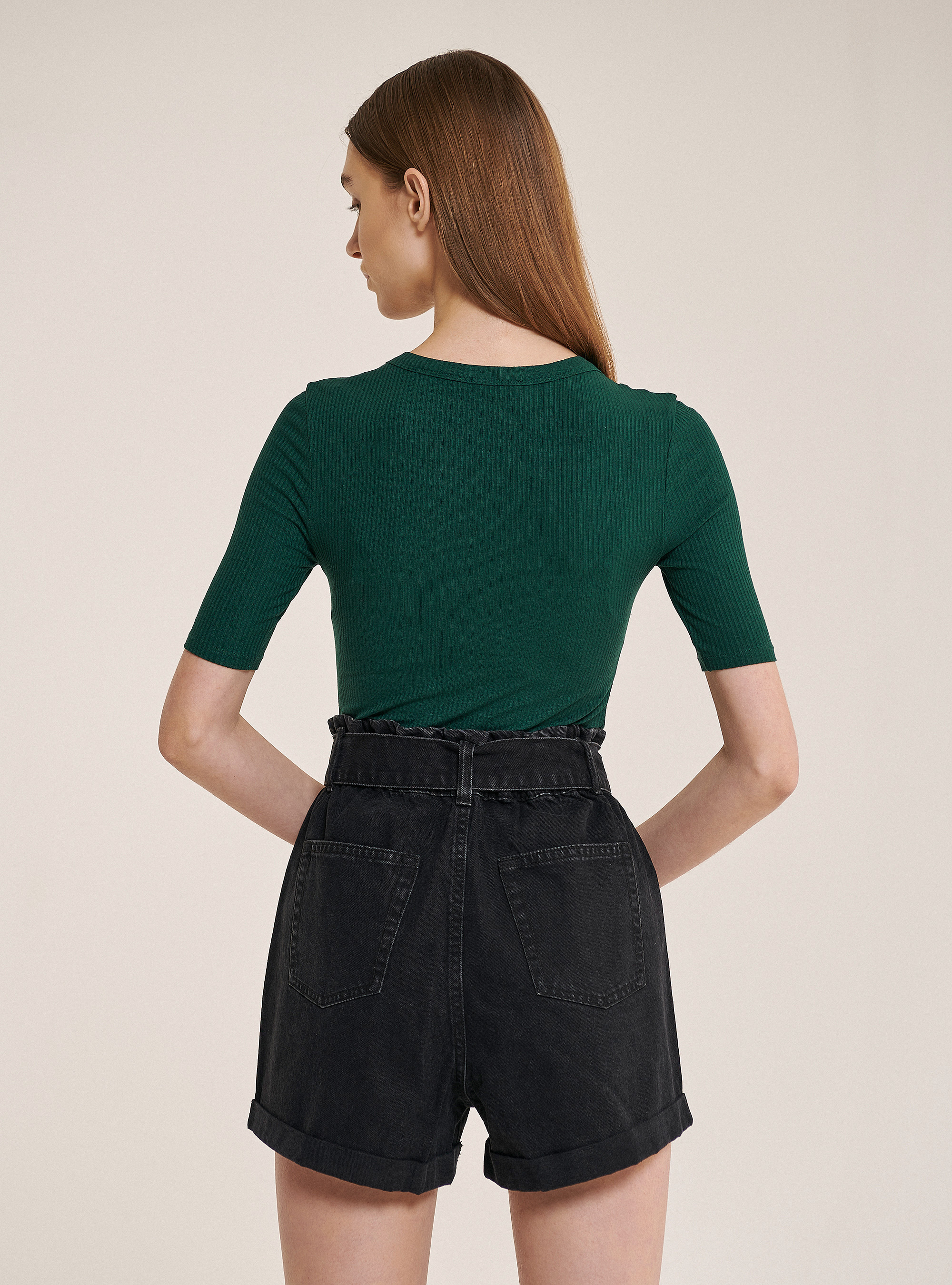 Ribbed half sleeve body in cotton, C6698 GREEN