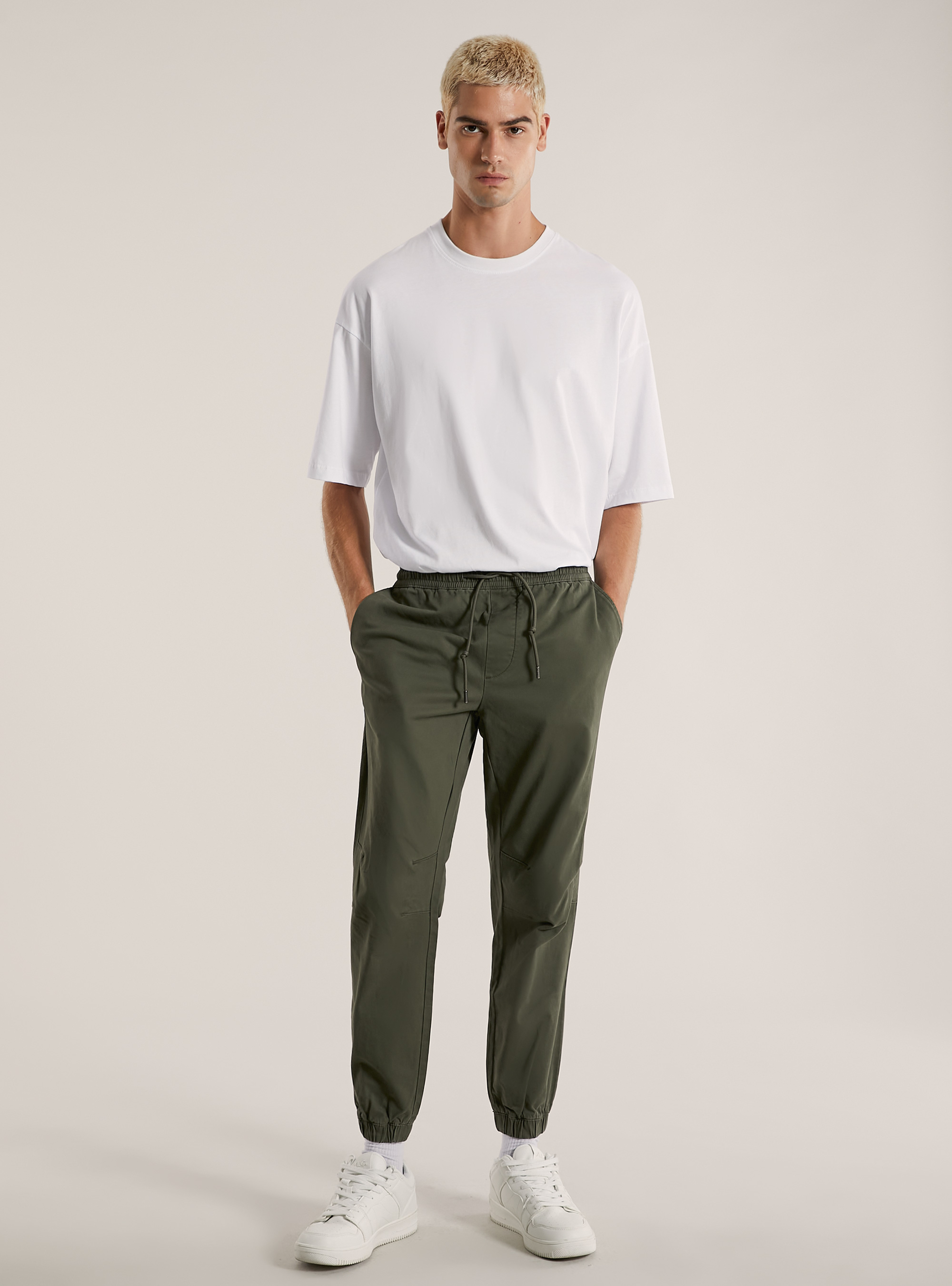 Cotton jogger trousers with elastic band and drawstring, KY2 KAKY MEDIUM