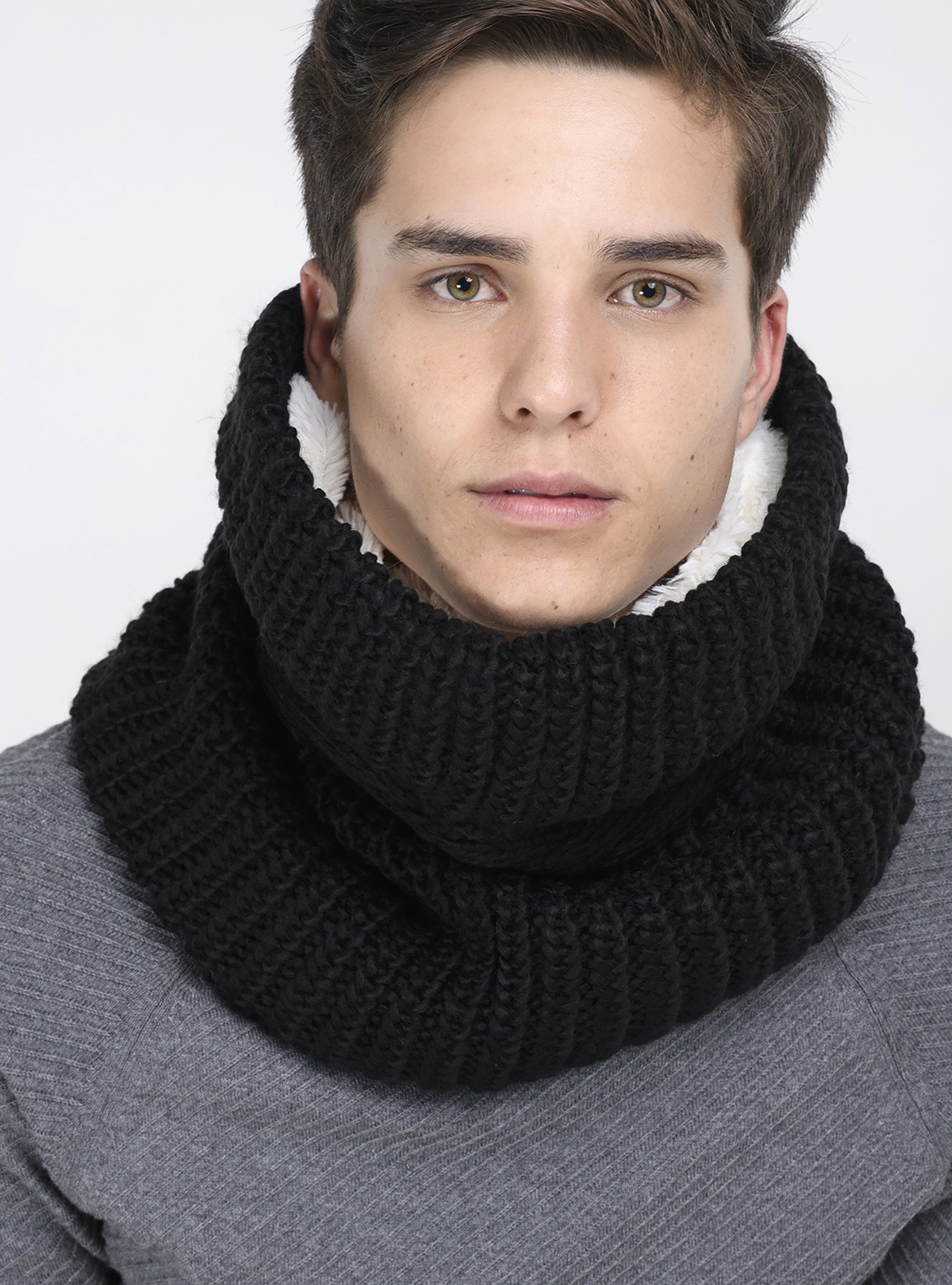 Collo tinta unita con treccia, BLACK