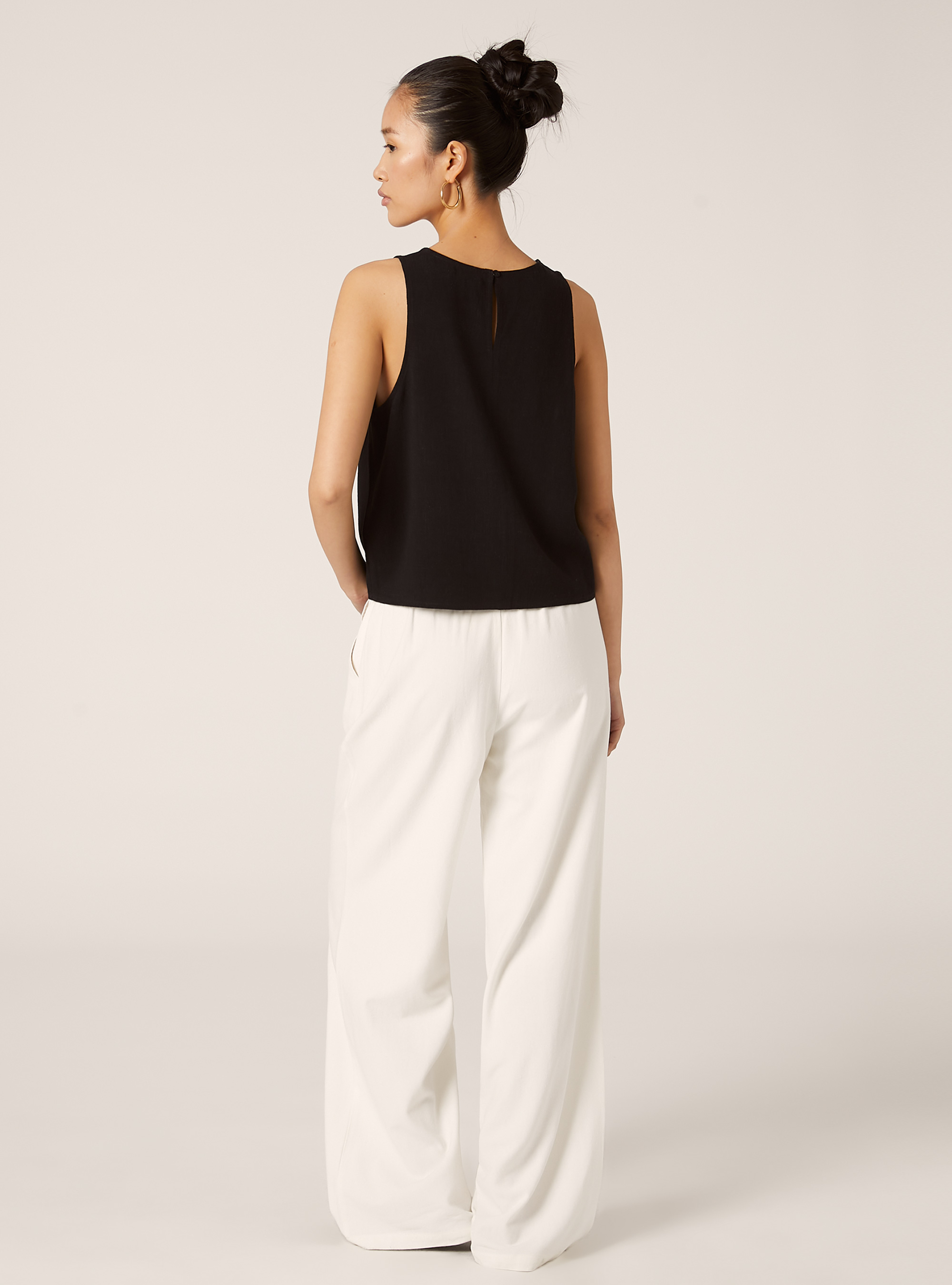 Camiseta de tirantes corta en mezcla de lino, BK1 BLACK