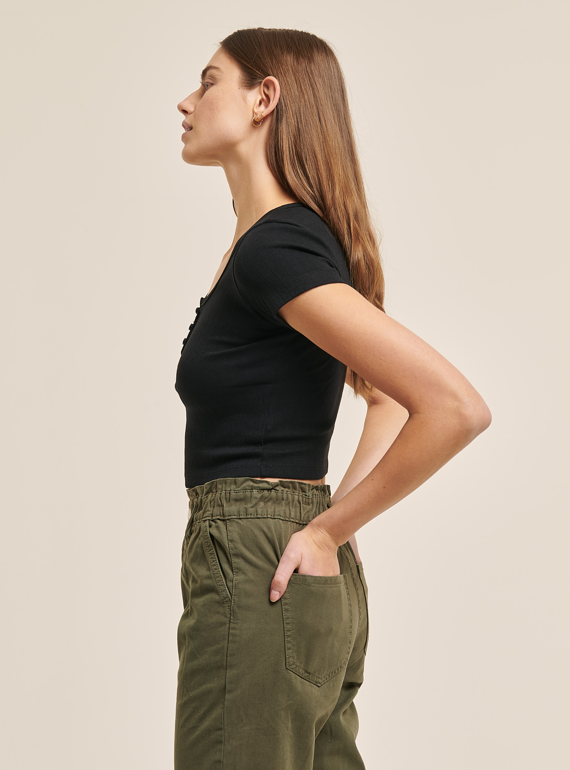 Cropped cotton top with buttons, BLACK