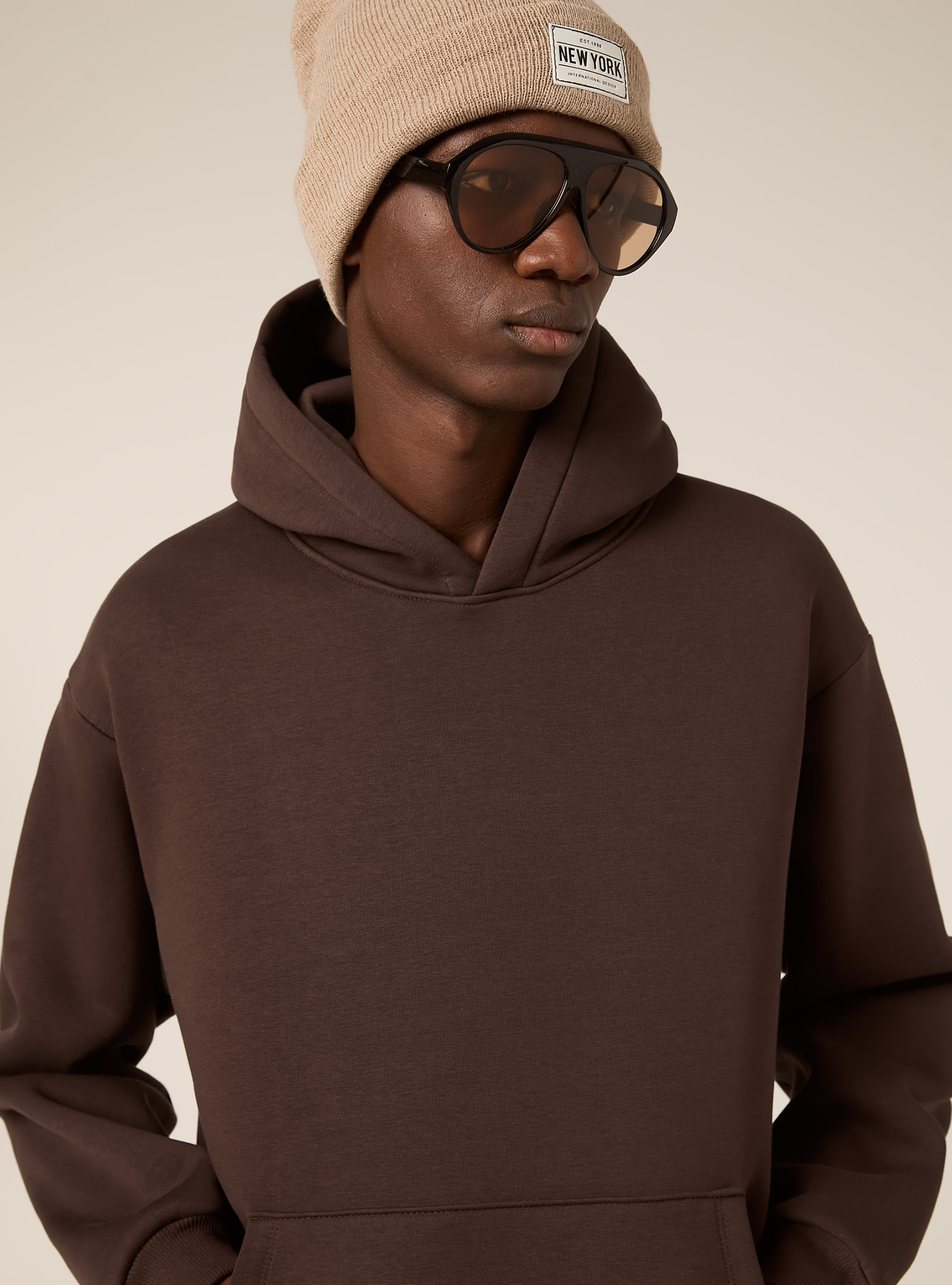 Sudadera con capucha y corte cuadrado, BR1 BROWN DARK