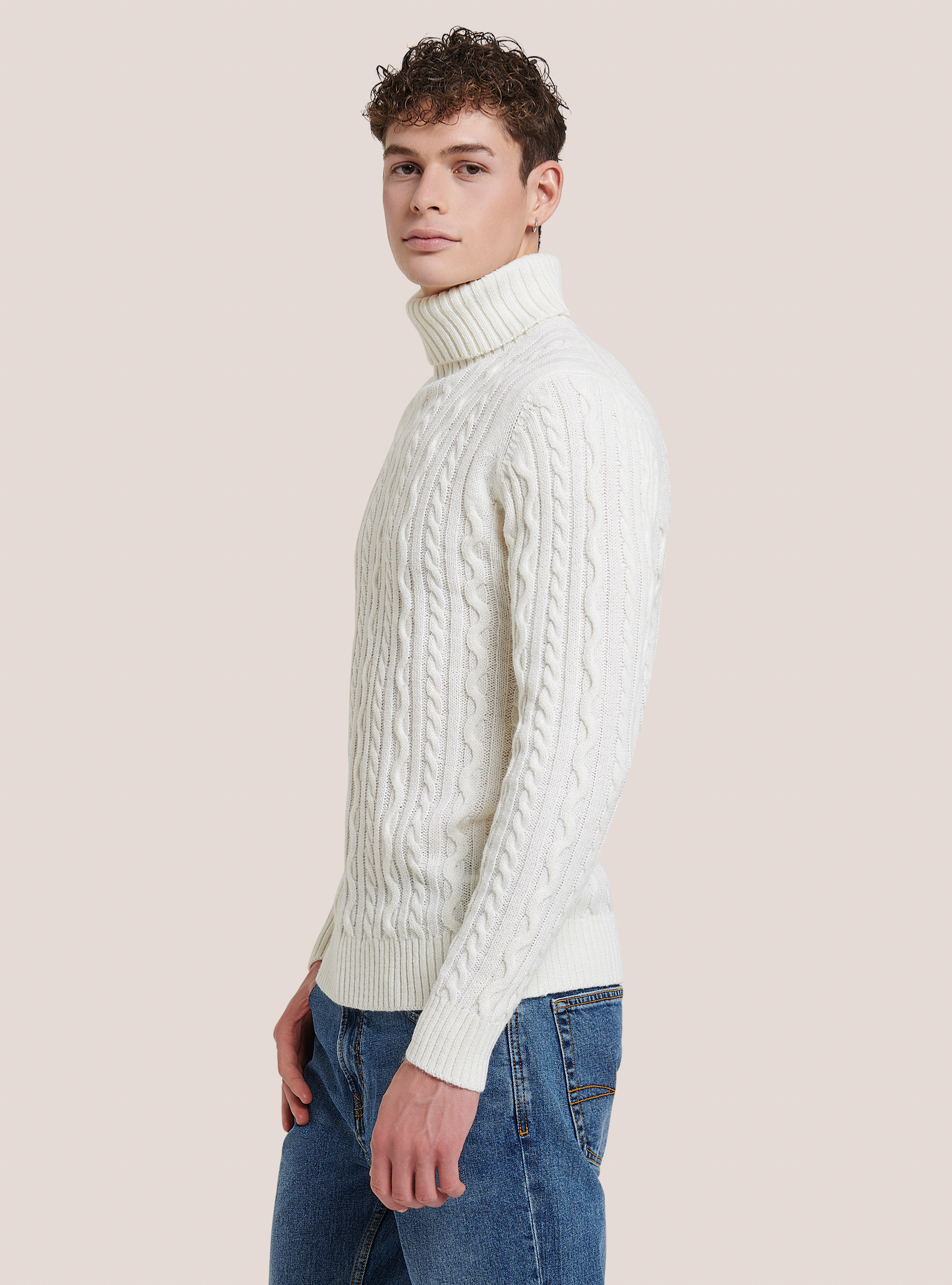 Pullover collo alto con trecce, WH2 WHITE