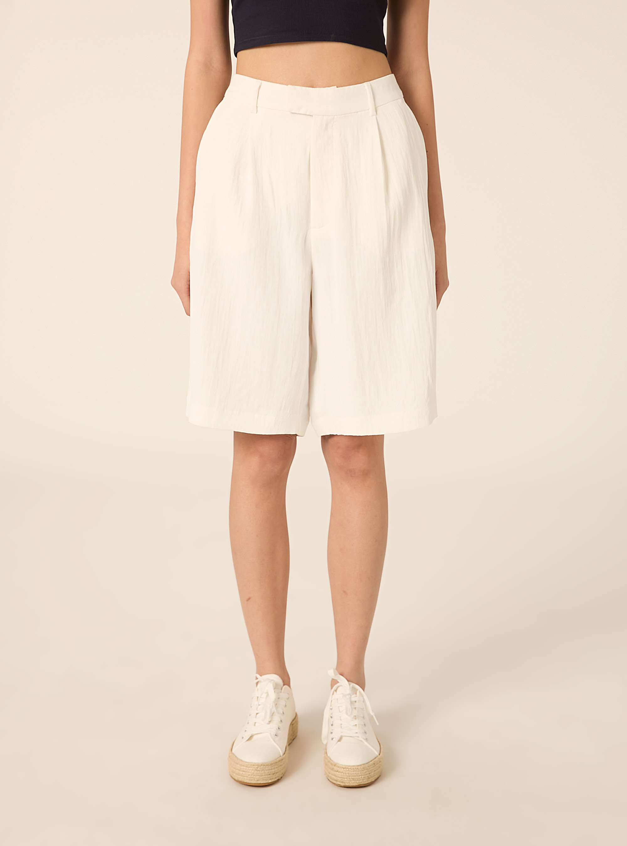 Bermuda tailoring con pence testurizzati, WH3 WHITE