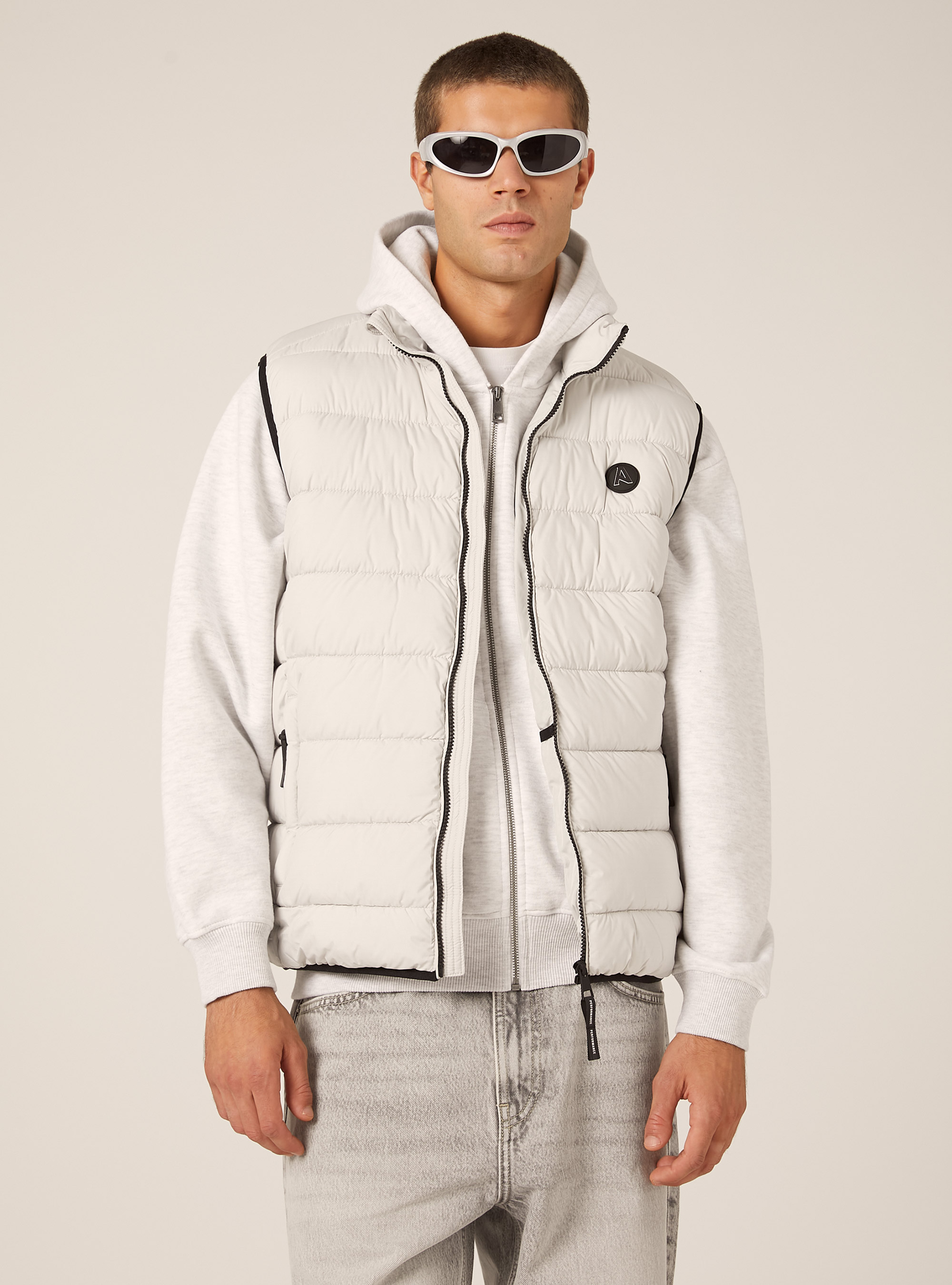 Padded sleeveless jacket, WH1 OFF WHITE