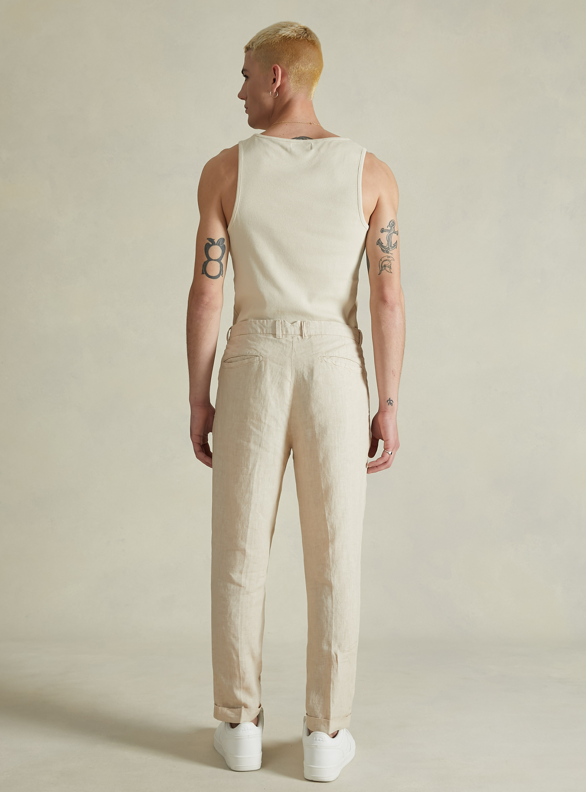 Hose aus reinem Leinen mit Bundfalten, BG3 BEIGE LIGHT