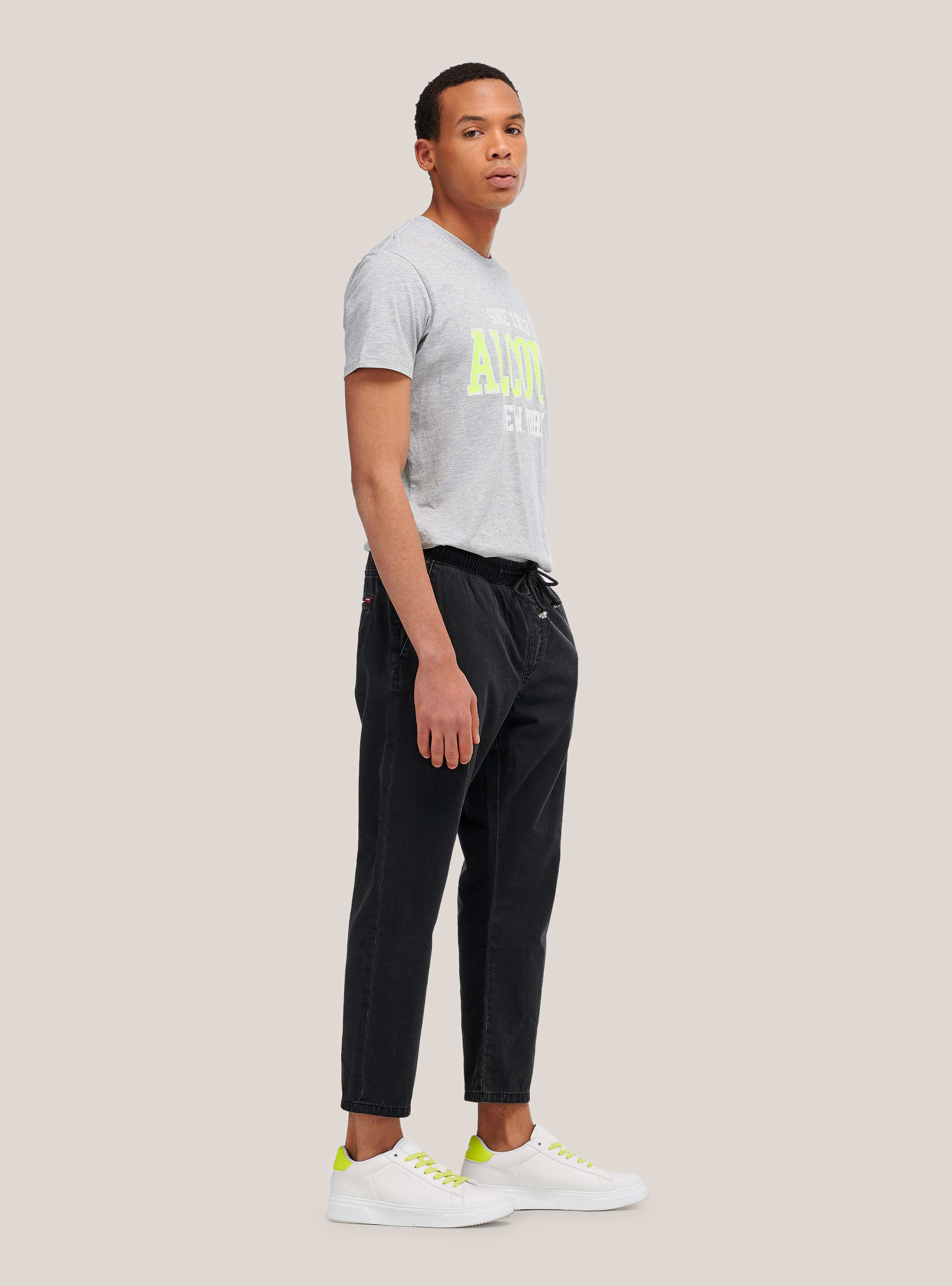 Jogger denim leggero, NERO