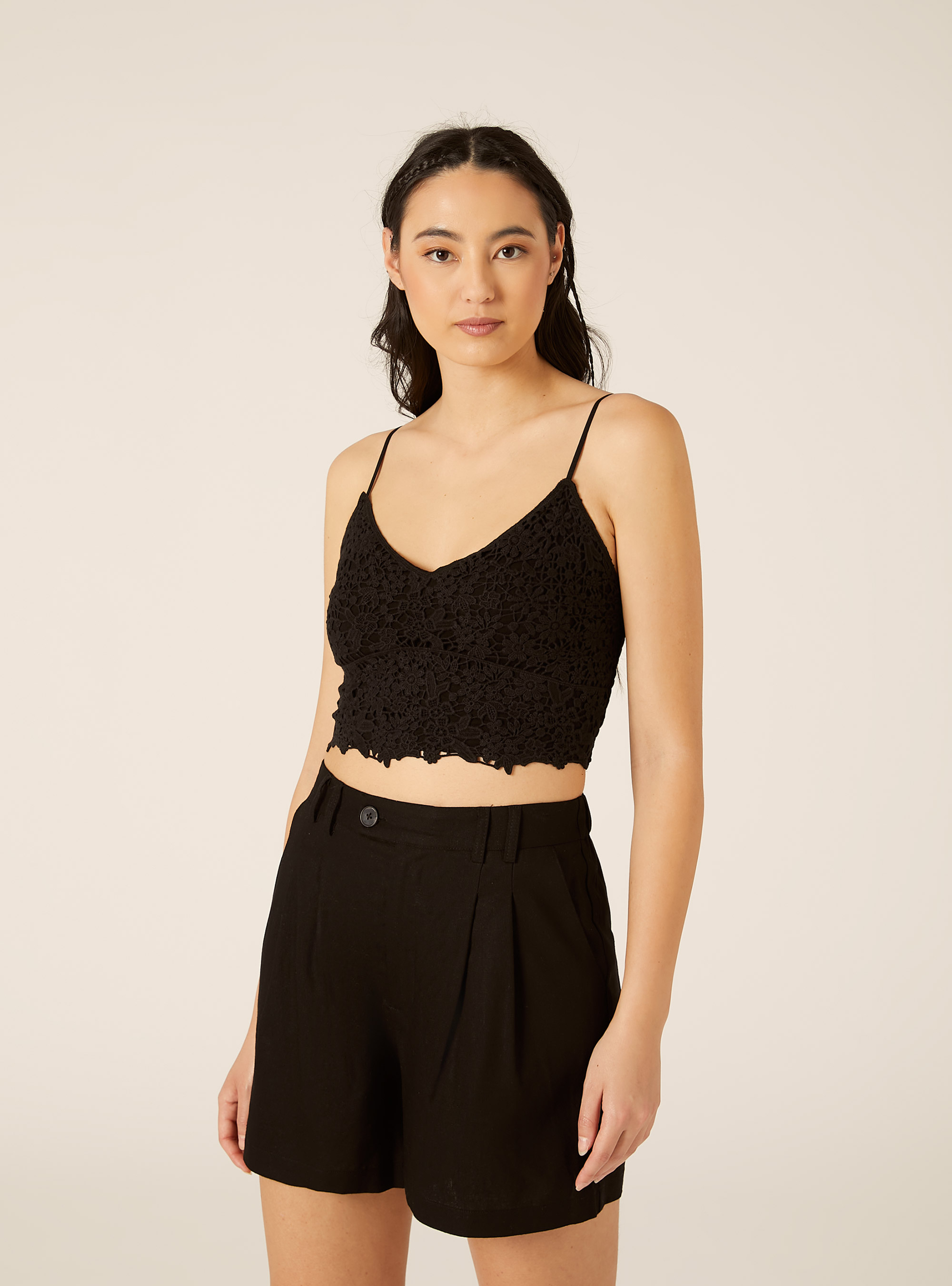 Top crochet con bretelle, BK1 BLACK