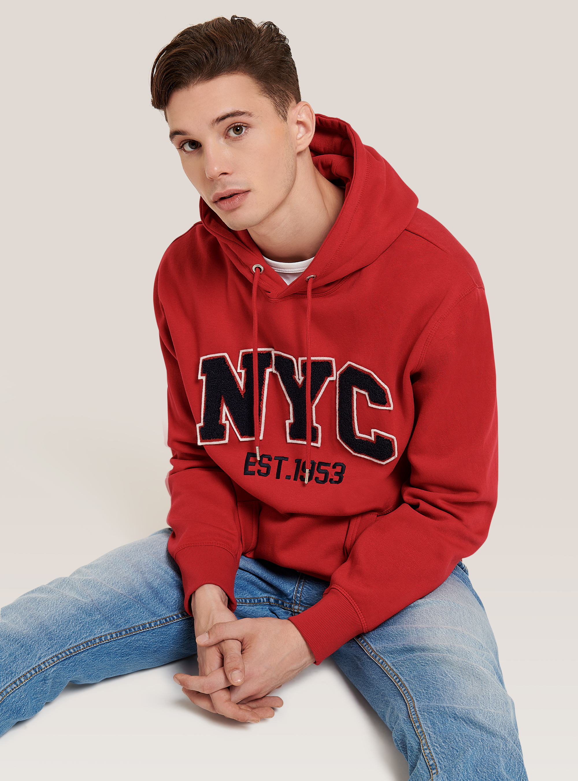 Hoodie with kangaroo pocket, C3402 RED