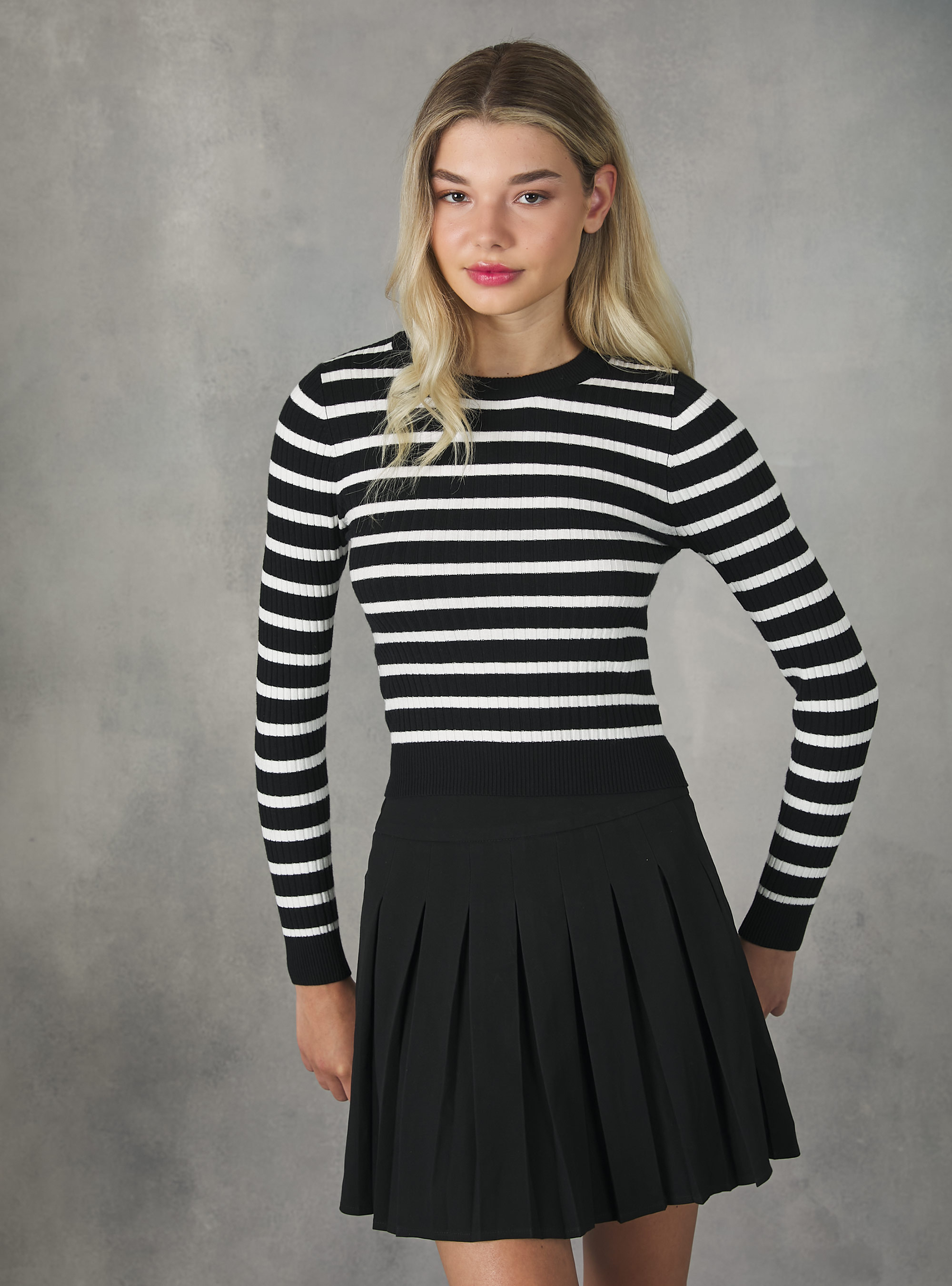 Pull ray&eacute; cotele, BK1 BLACK