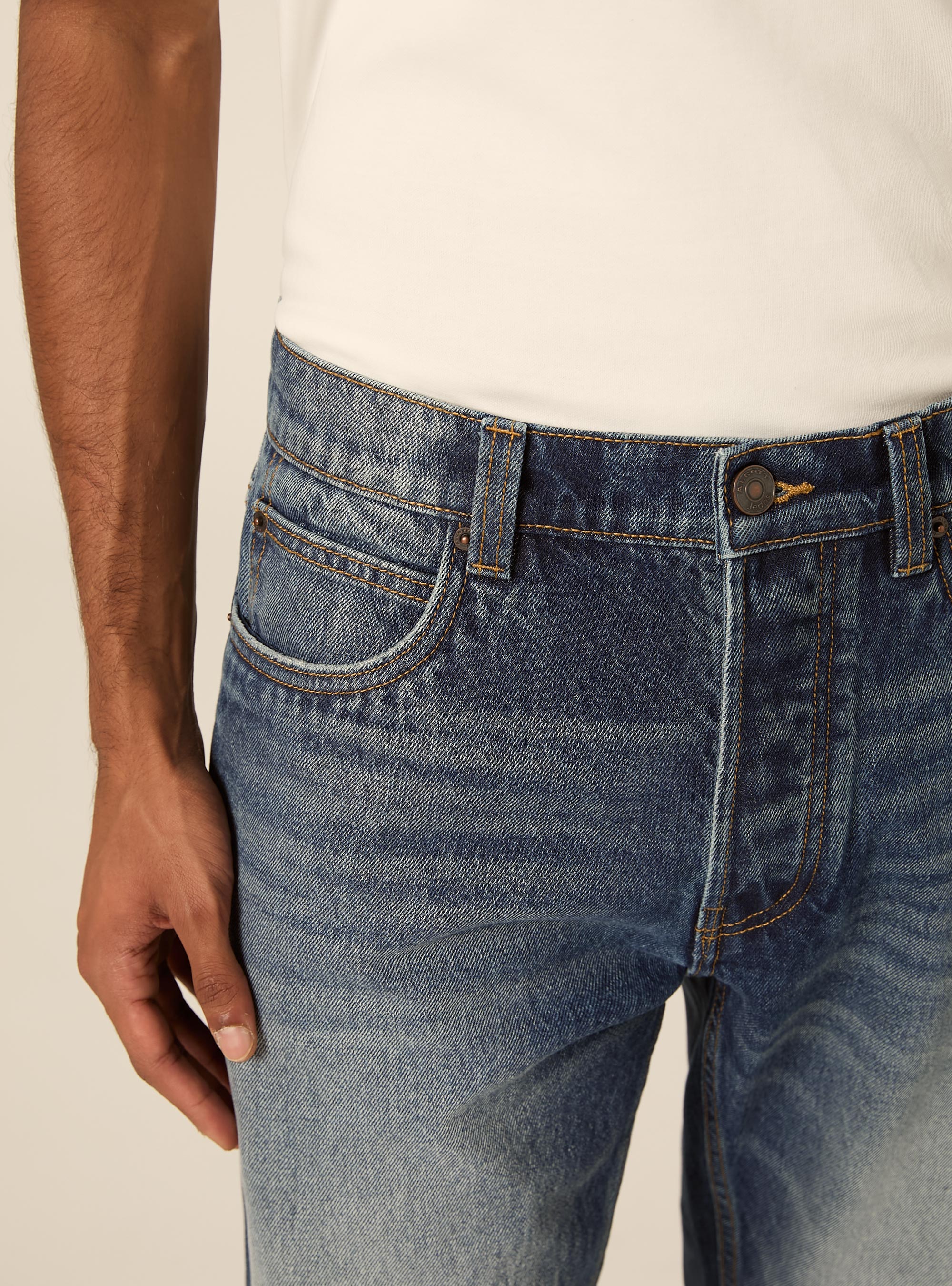 Jeans regular straight, D002 MEDIUM DARK BLUE