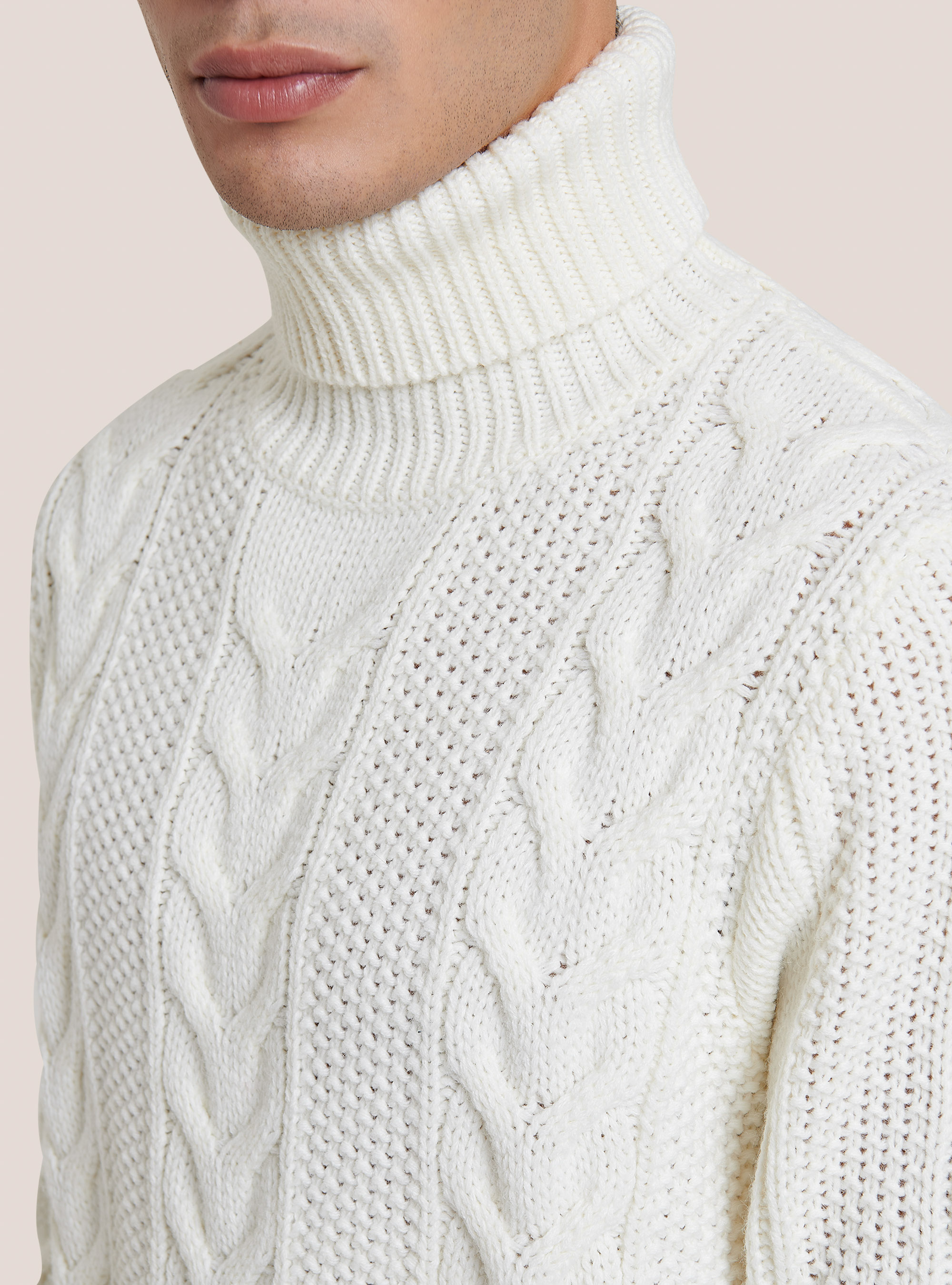 Pull tressé, C002  WHITE