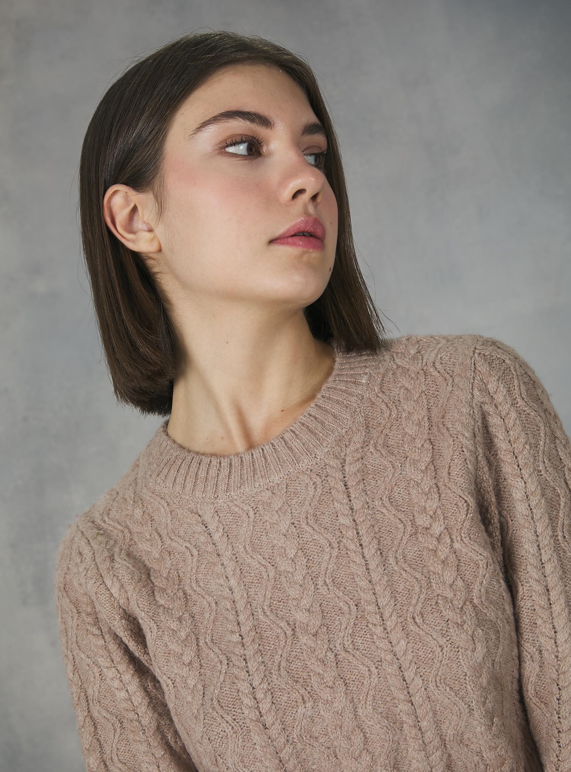 Cropped pullover with braids, MBG1 BEIGE MEL DARK