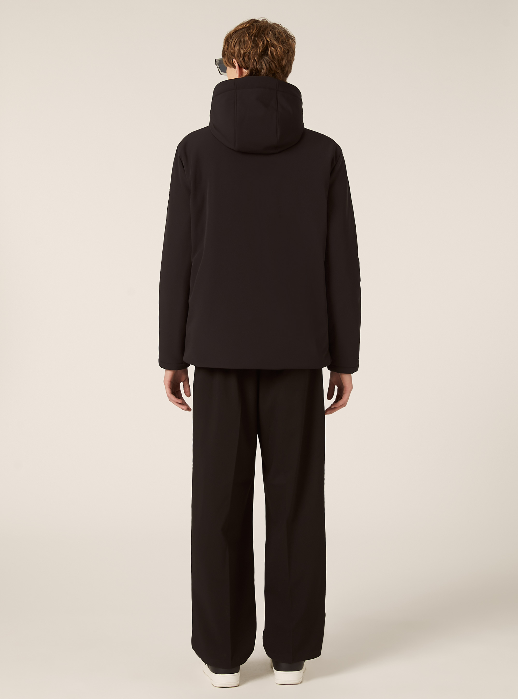 Giubbino con cappuccio e zip impermeabili, BK1 BLACK