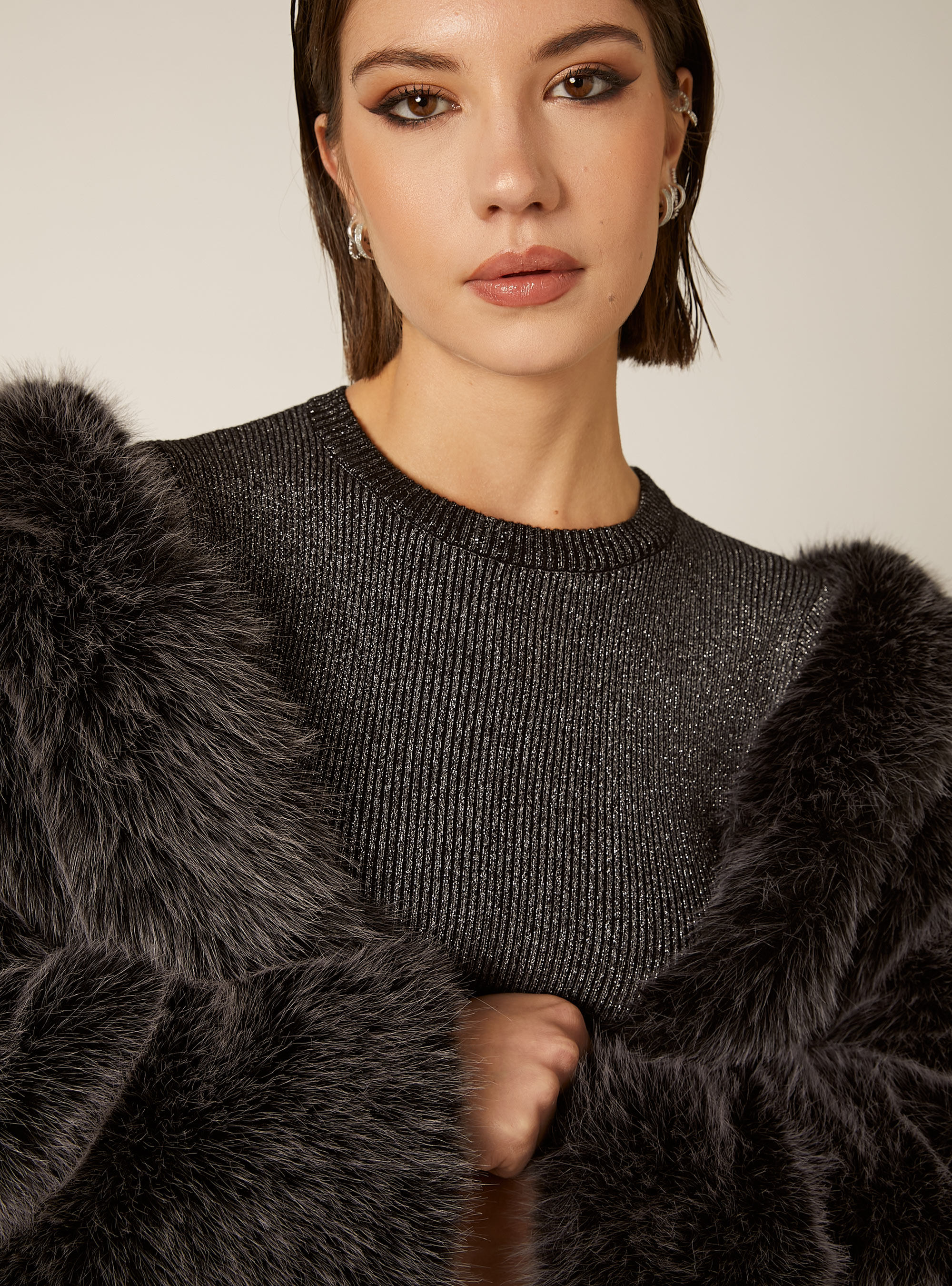 Metallisches Kleid mit langen &Auml;rmeln, BK1 BLACK