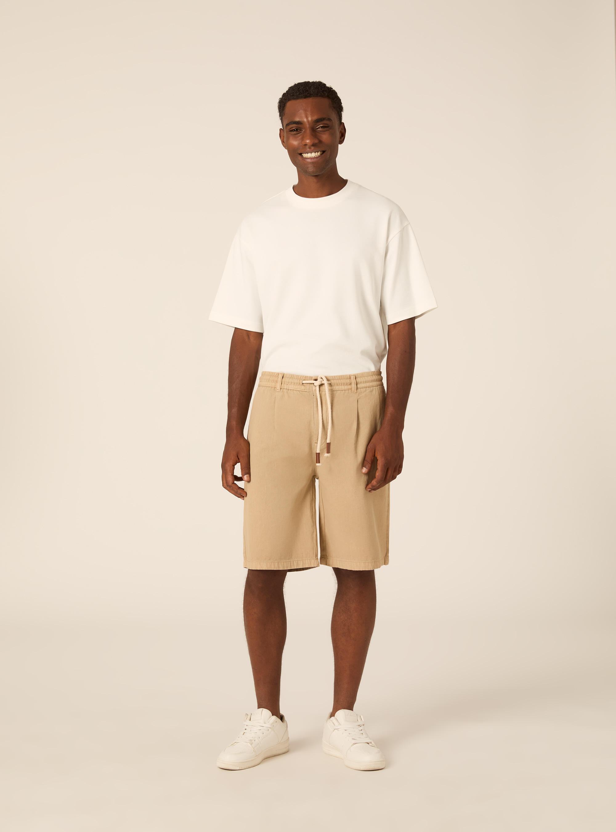 Bermudas de Baby Twill con Pinzas y Cord&oacute;n, TB2 TOBACCO MEDIUM