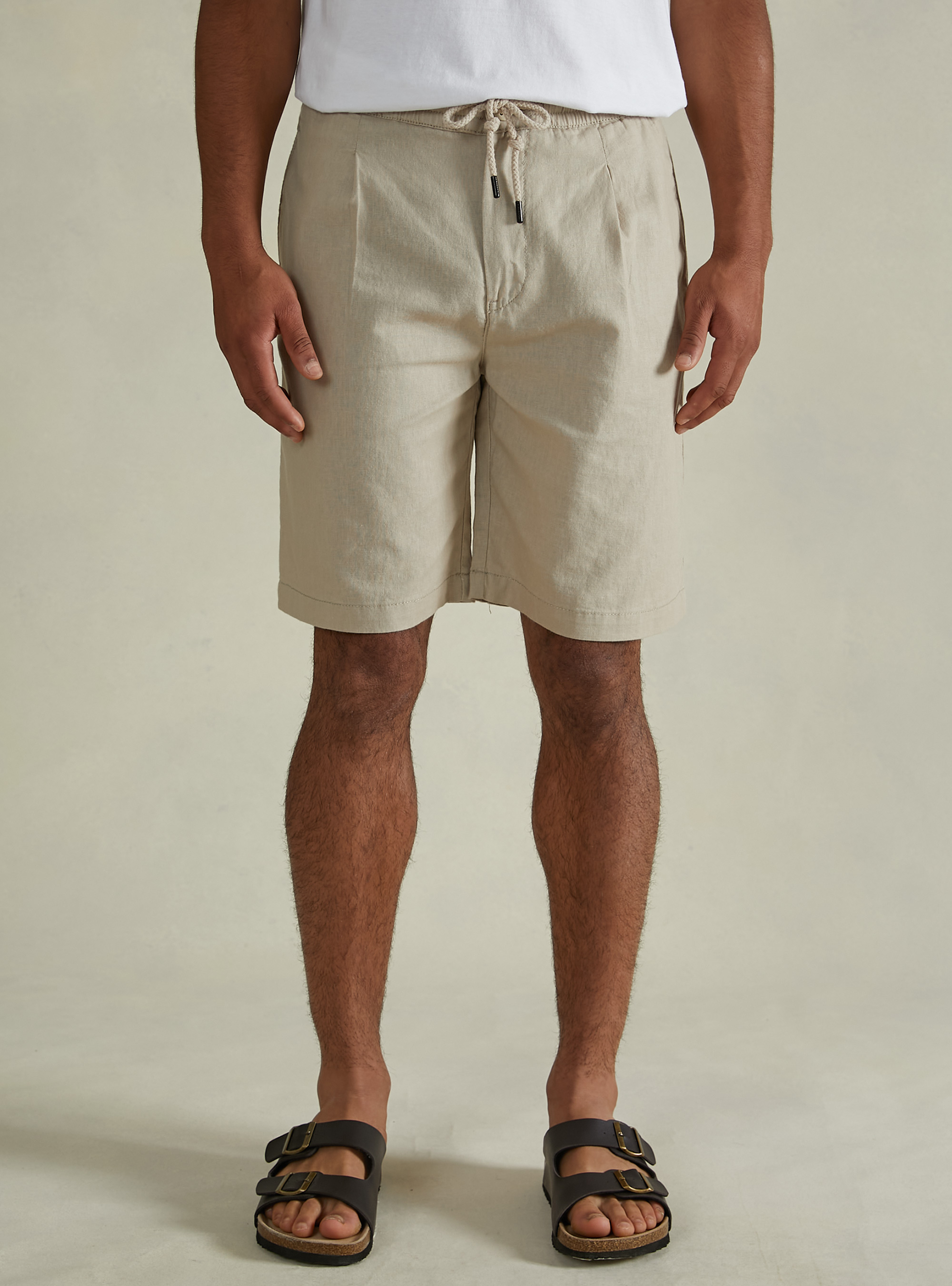 Linen Bermuda Shorts with Drawstring, BG3 BEIGE LIGHT