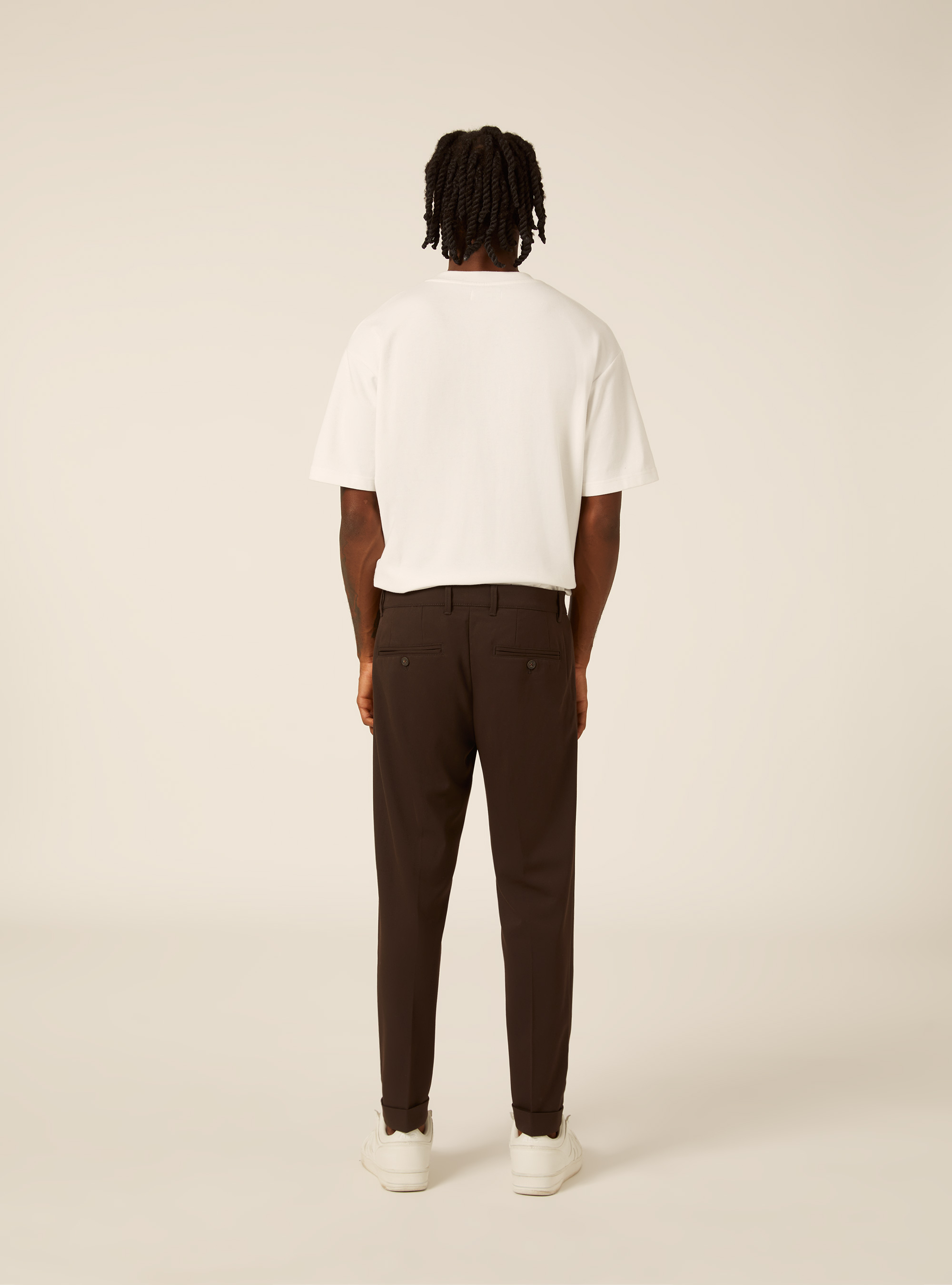 Tailored trousers with pleats and charm detail, BR1 BROWN DARK