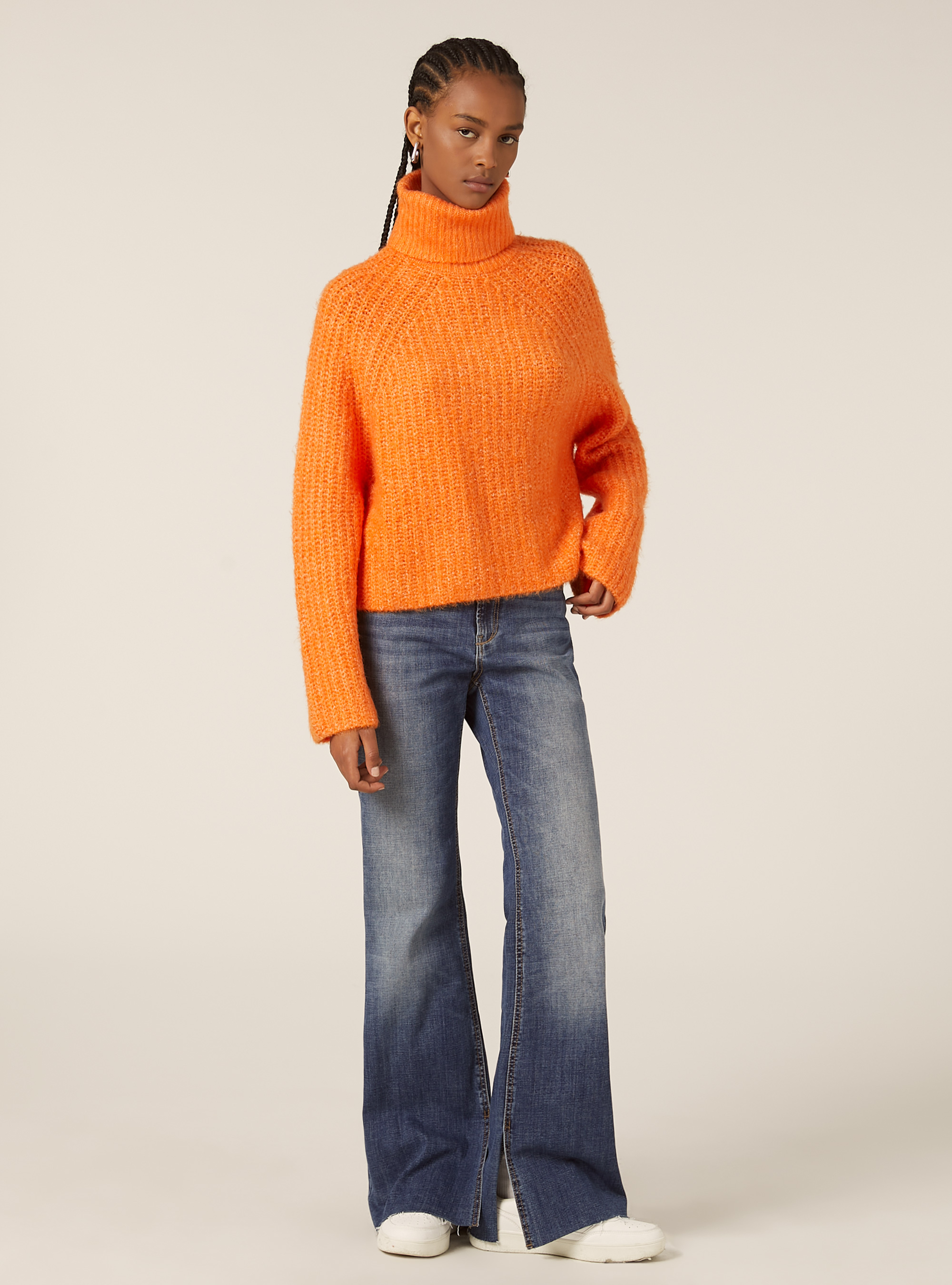 Pullover mit englischem Rippstrick und hohem Kragen, OR3 ORANGE LIGHT