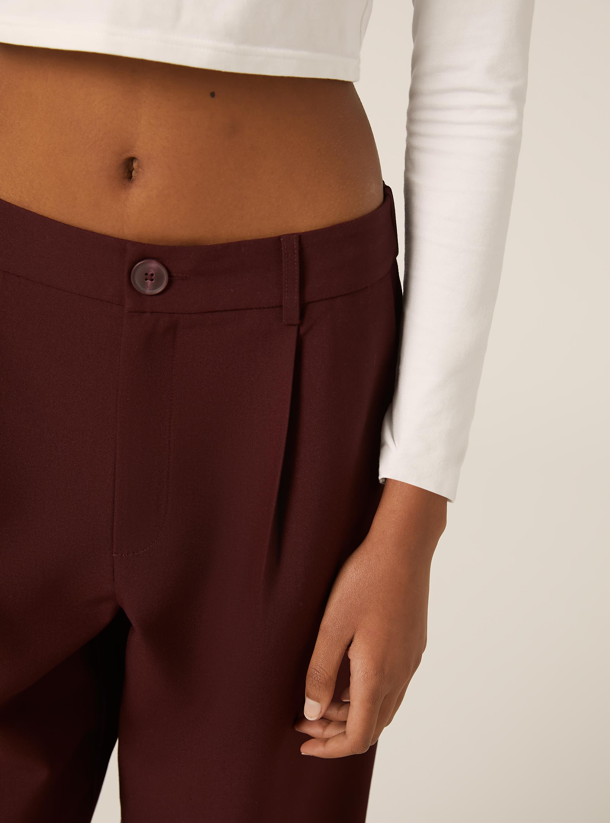 Tailored trousers with pleats, BO2 BORDEAUX MEDIUM