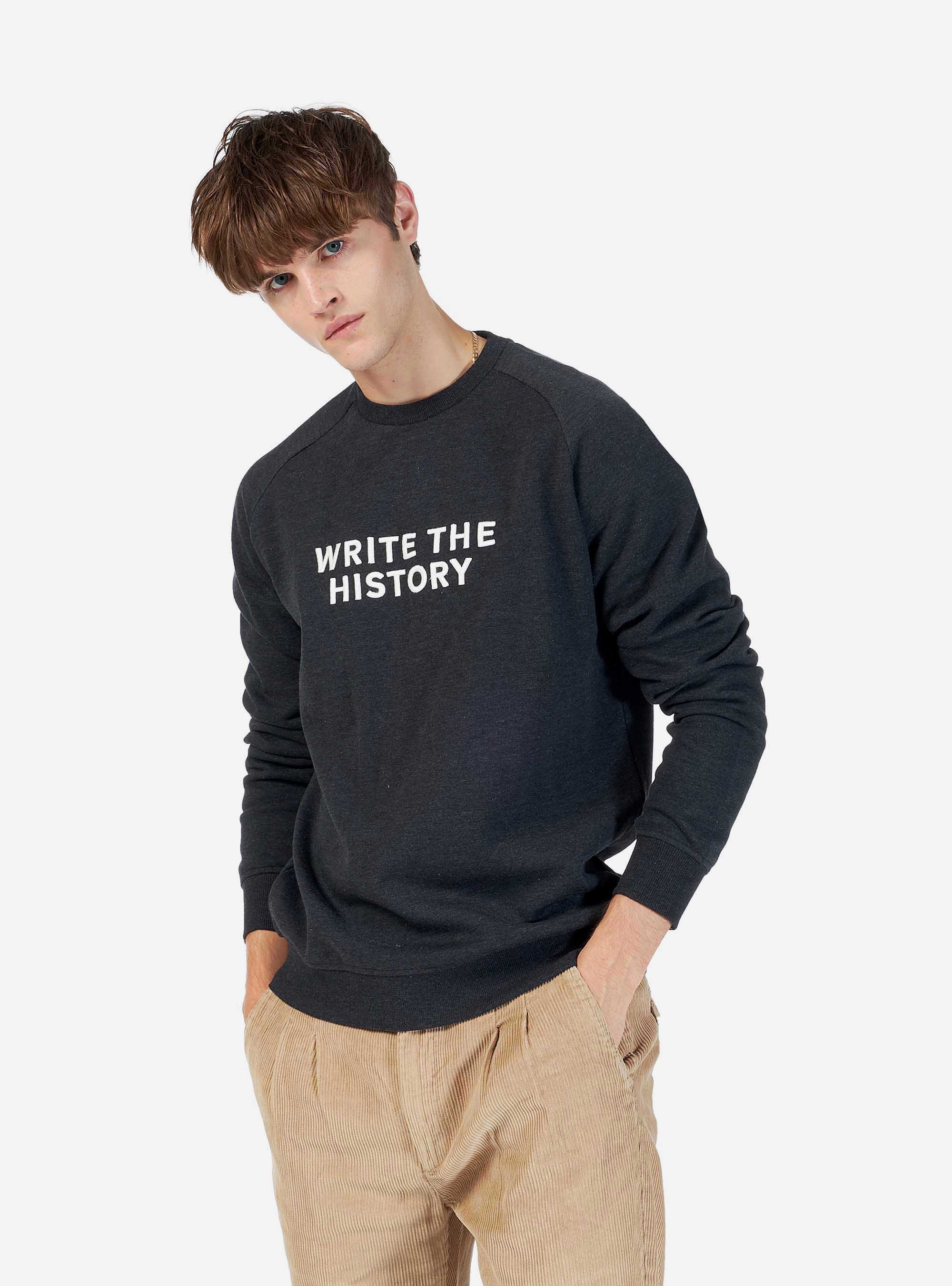 Fepa con ricamo, NERO