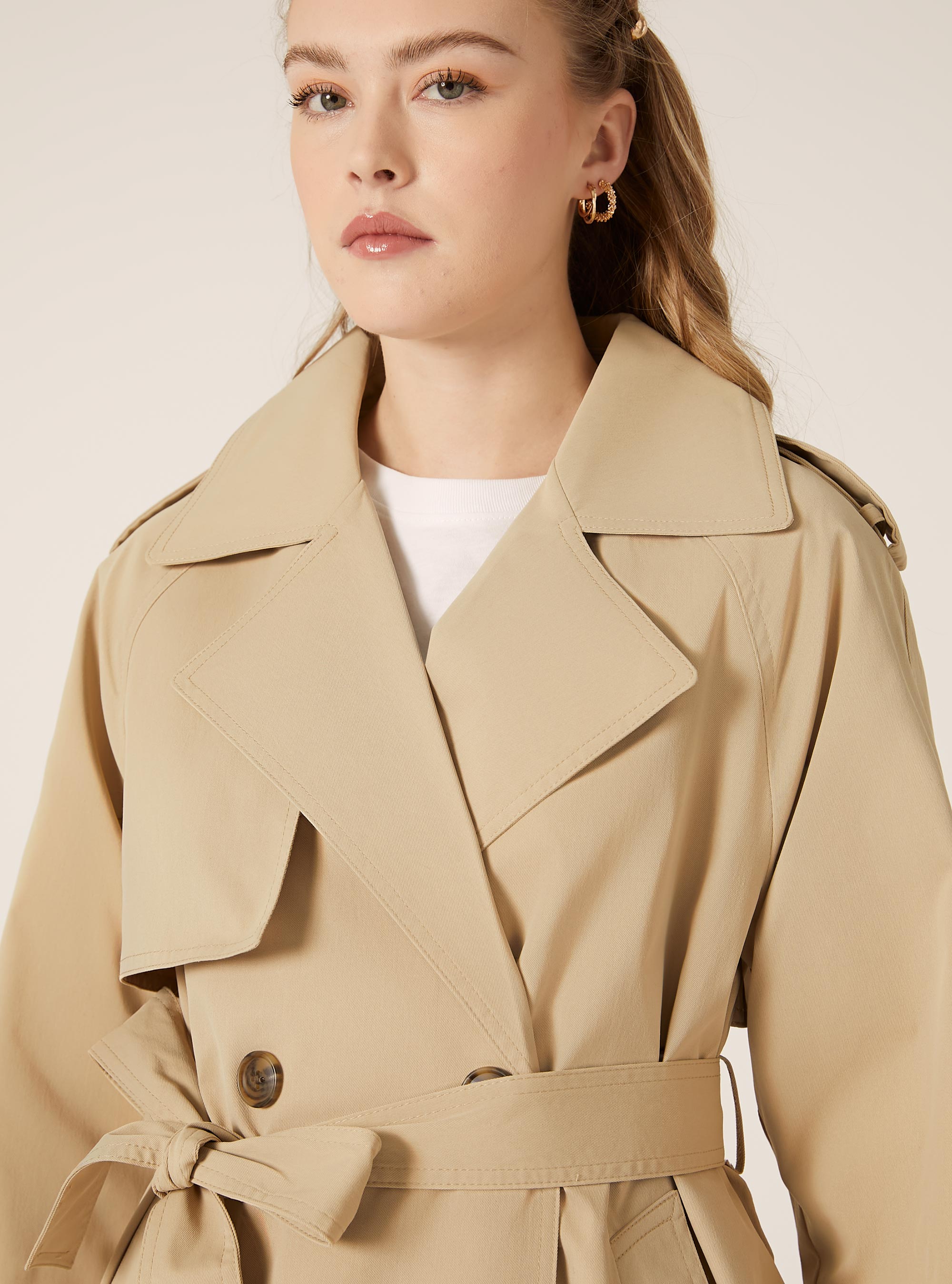 Kurzer Trenchcoat aus Twill, BG1 BEIGE DARK