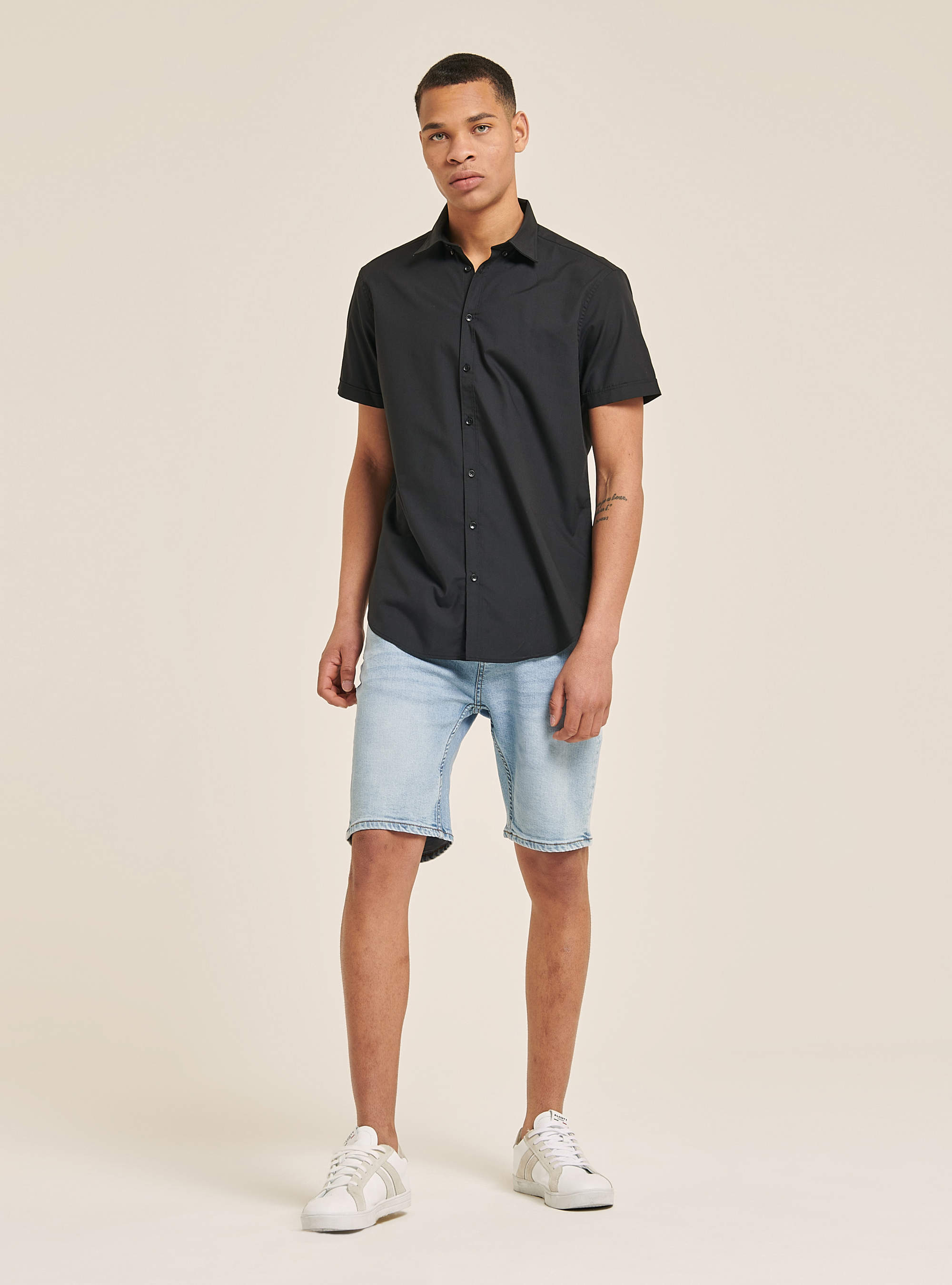 Short-sleeved shirt, BLACK