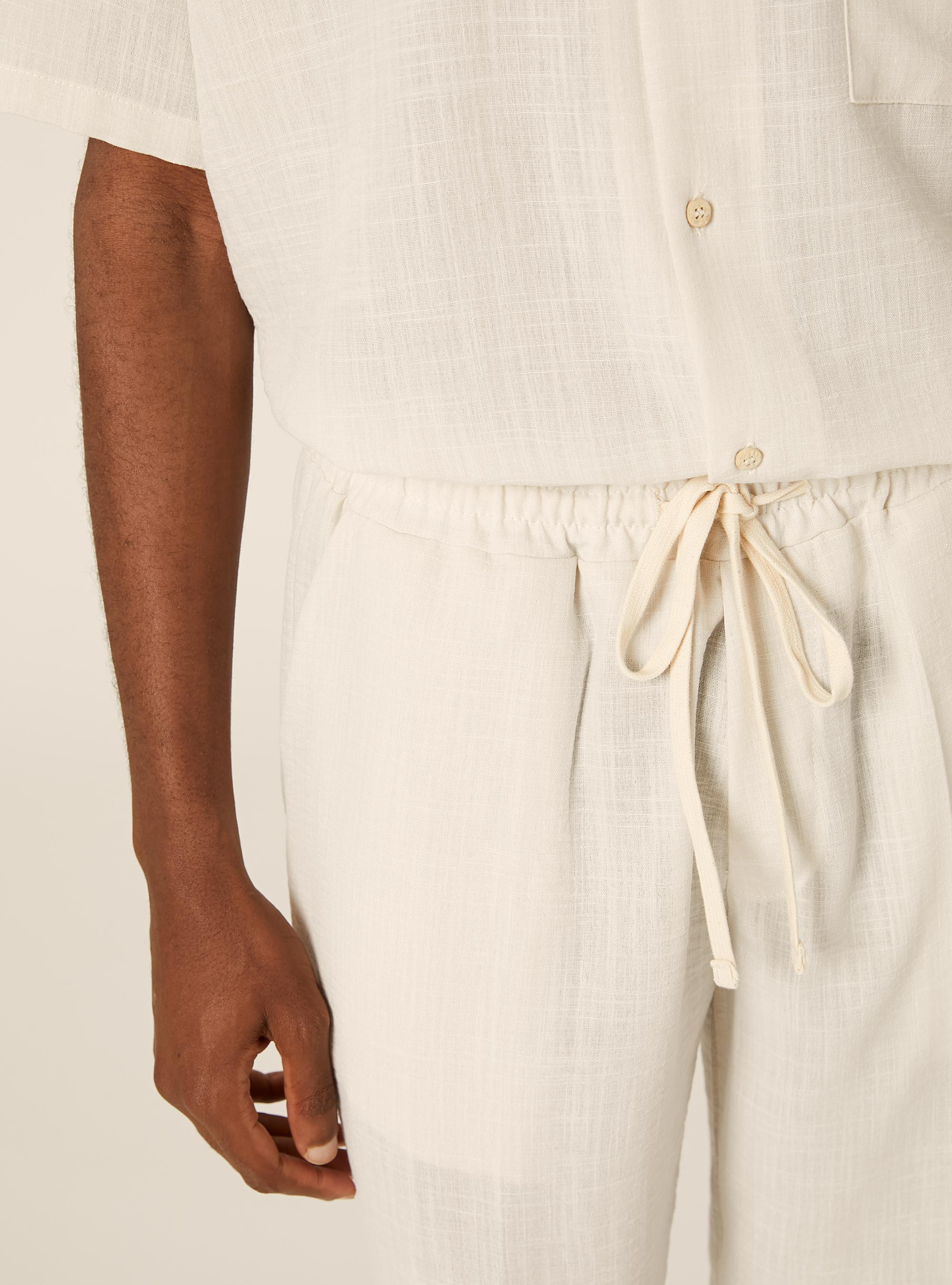 Pantalon Jambe Droite en Tissu Flamm&eacute;, WH1 OFF WHITE