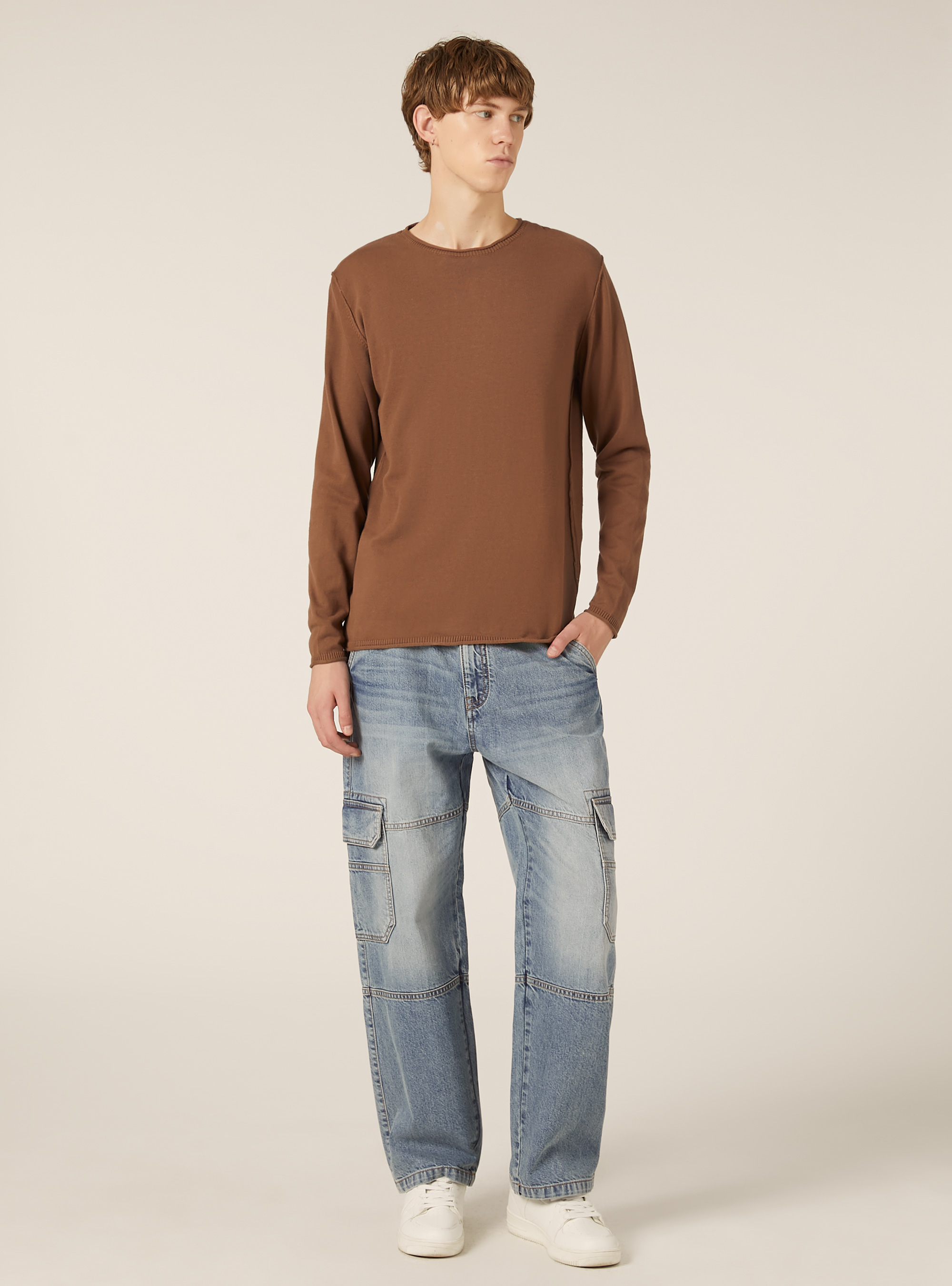Raw cut pullover with roll neck, BR3 BROWN LIGHT