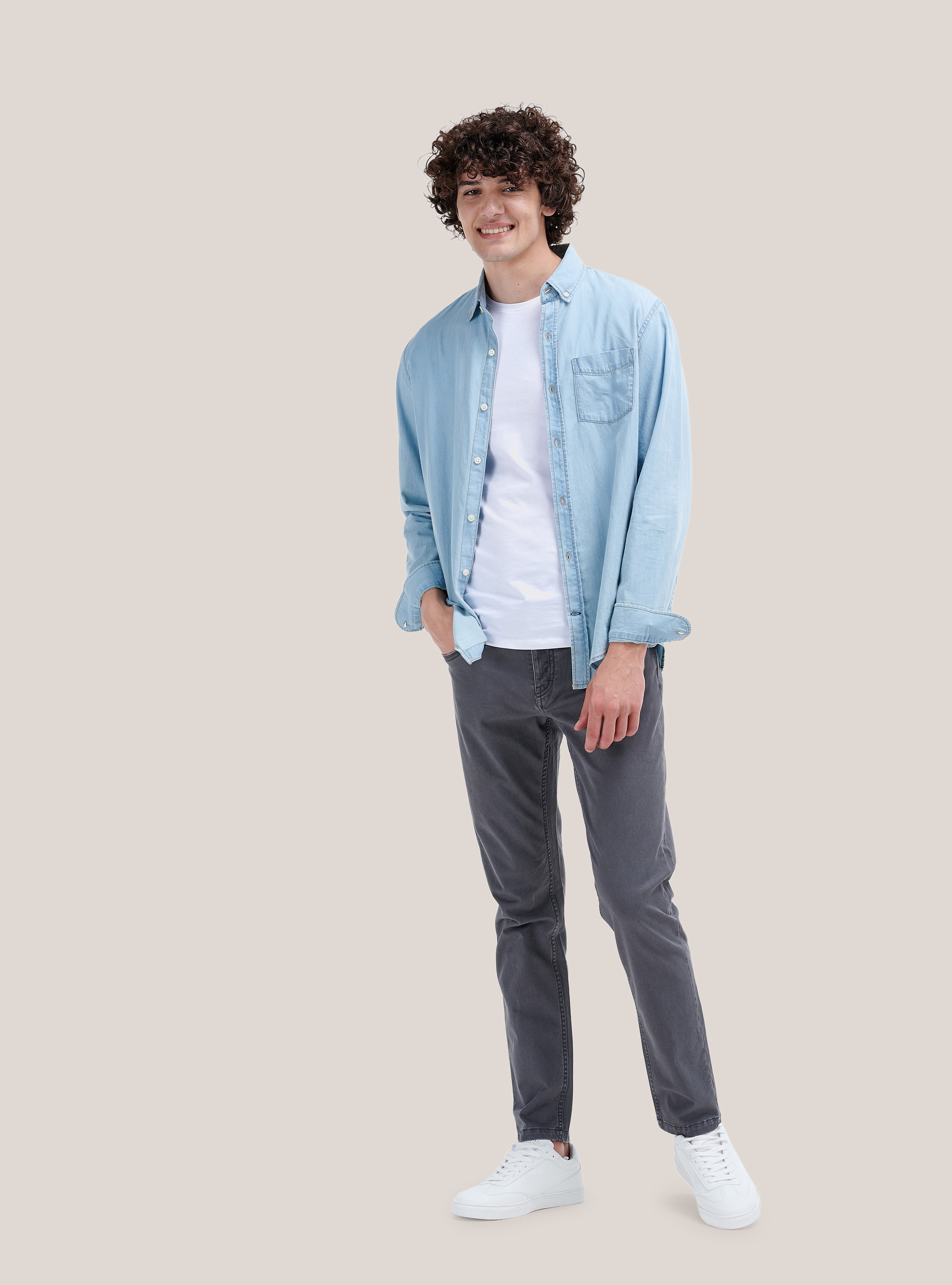 Pantalones skynny de algod&oacute;n reciclado, C116 GREY