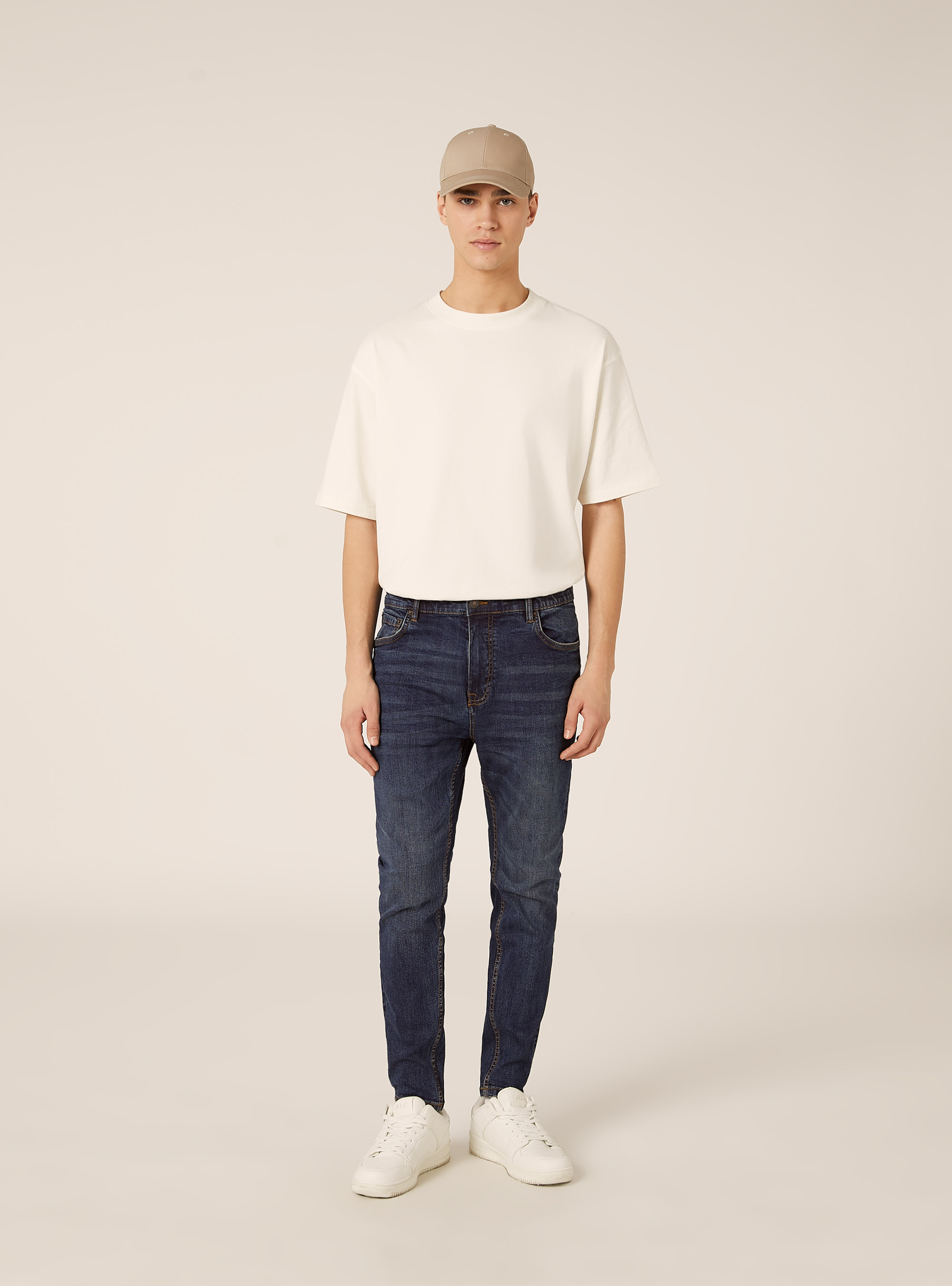 Stretch denim carrot fit jeans, D001 DEEP BLUE