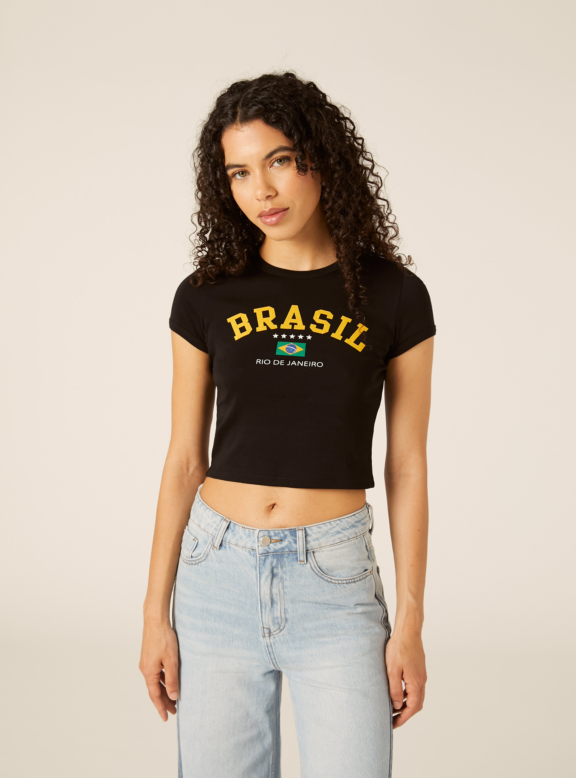 T-shirt crop con stampa calcio mondiali, BK1 BLACK