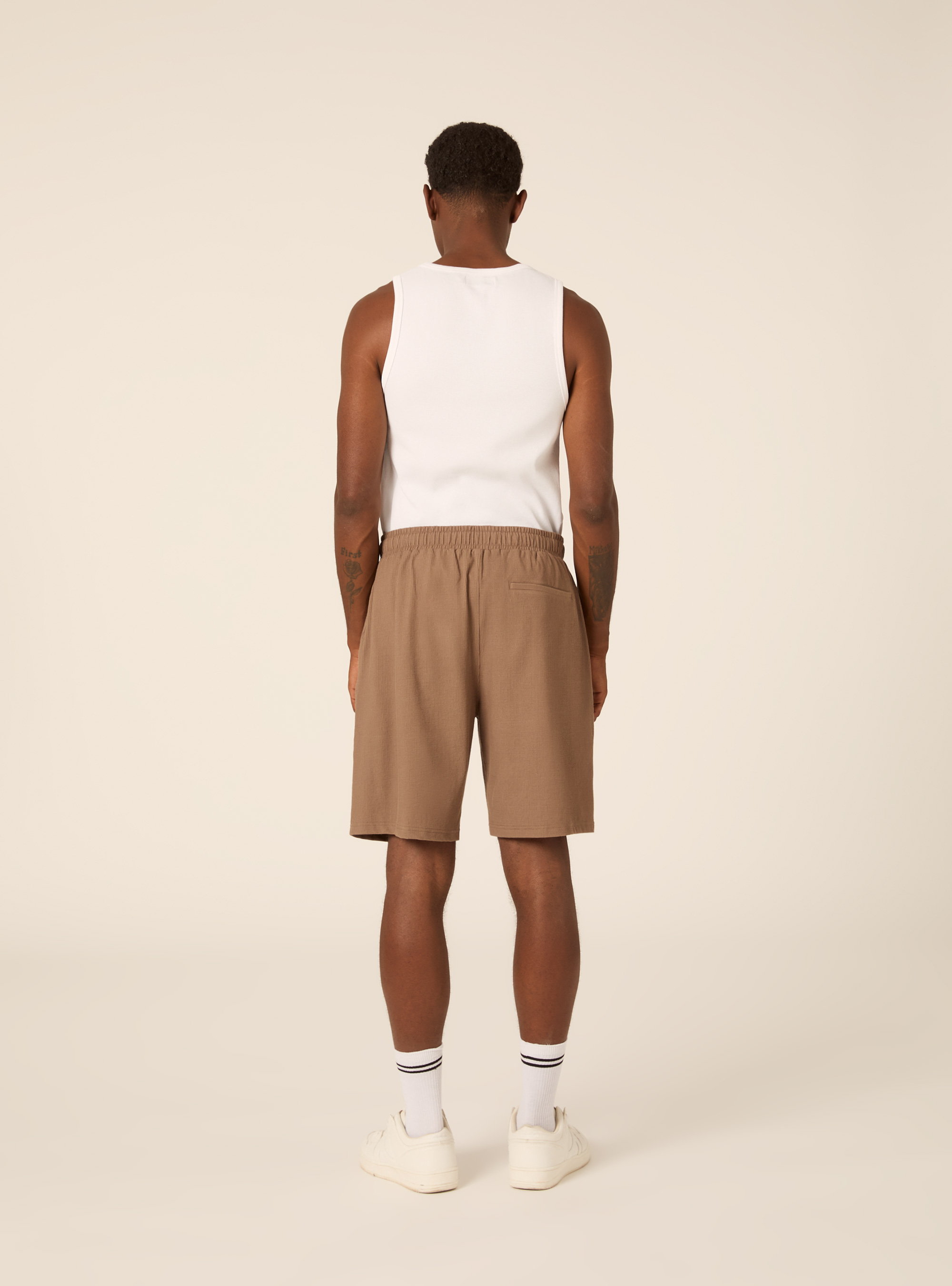 Bermuda con elastico in vita  in maglia a coste, BR3 BROWN LIGHT