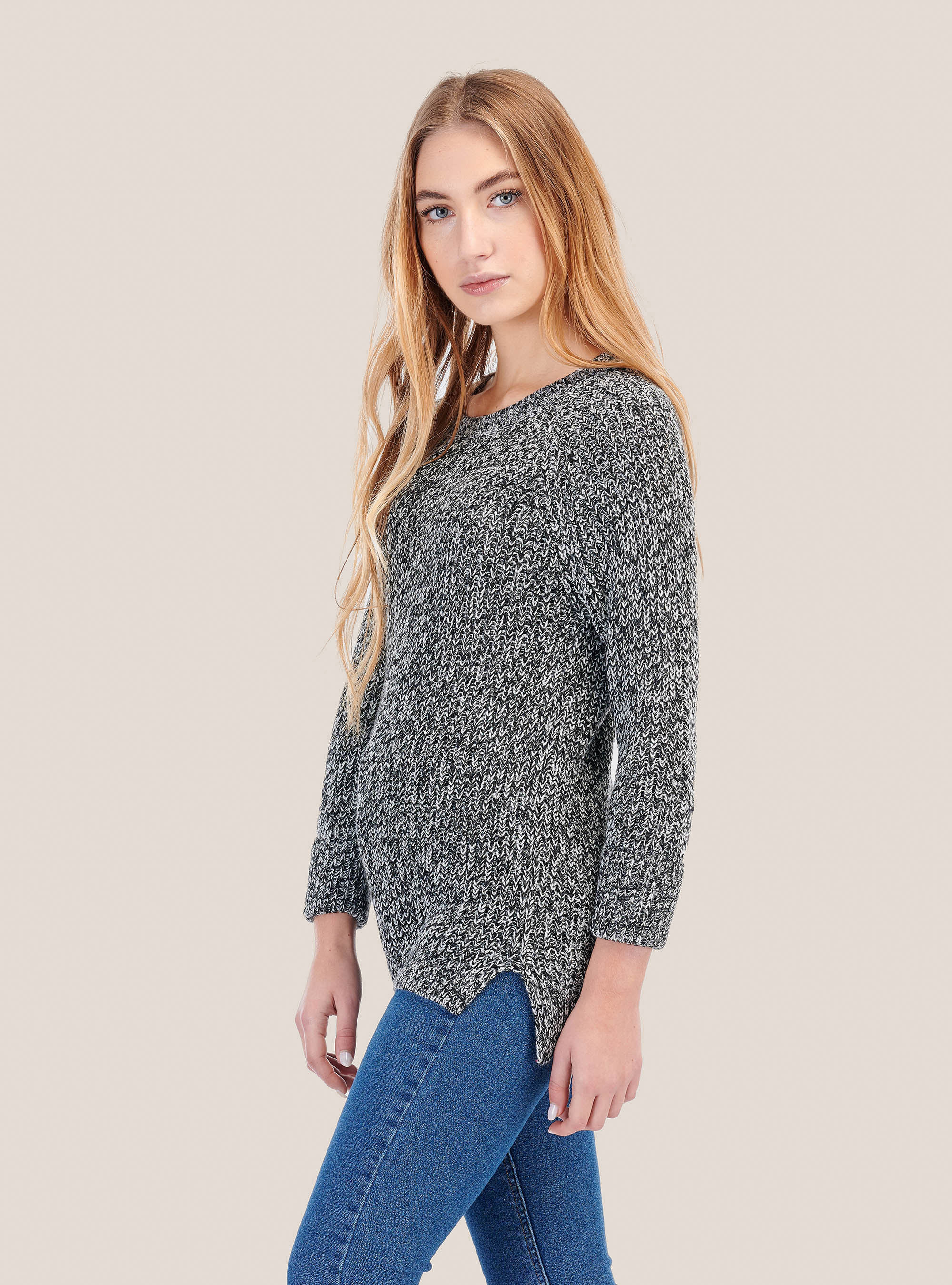 Round neck pullover with zip on the back, C101 BLACK/C004 OFF-WHITE