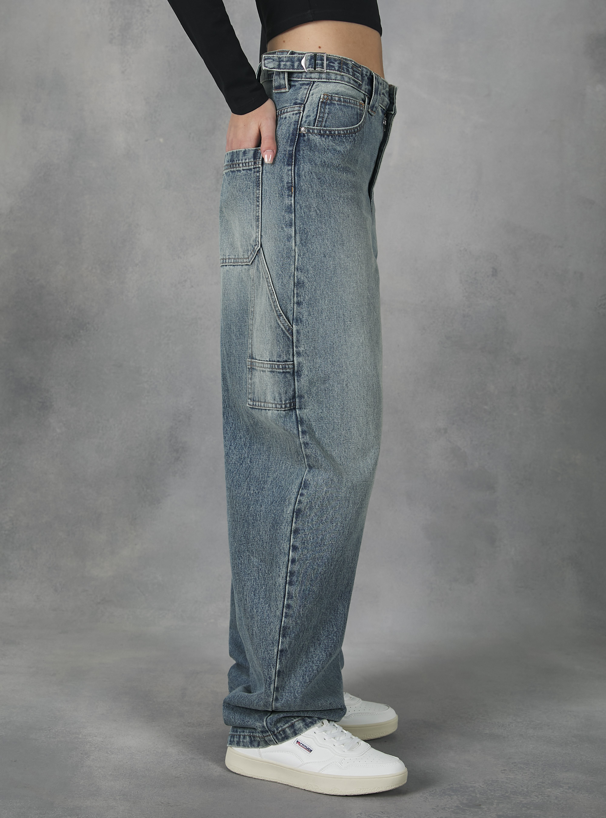 Baggy fit carpenter jeans